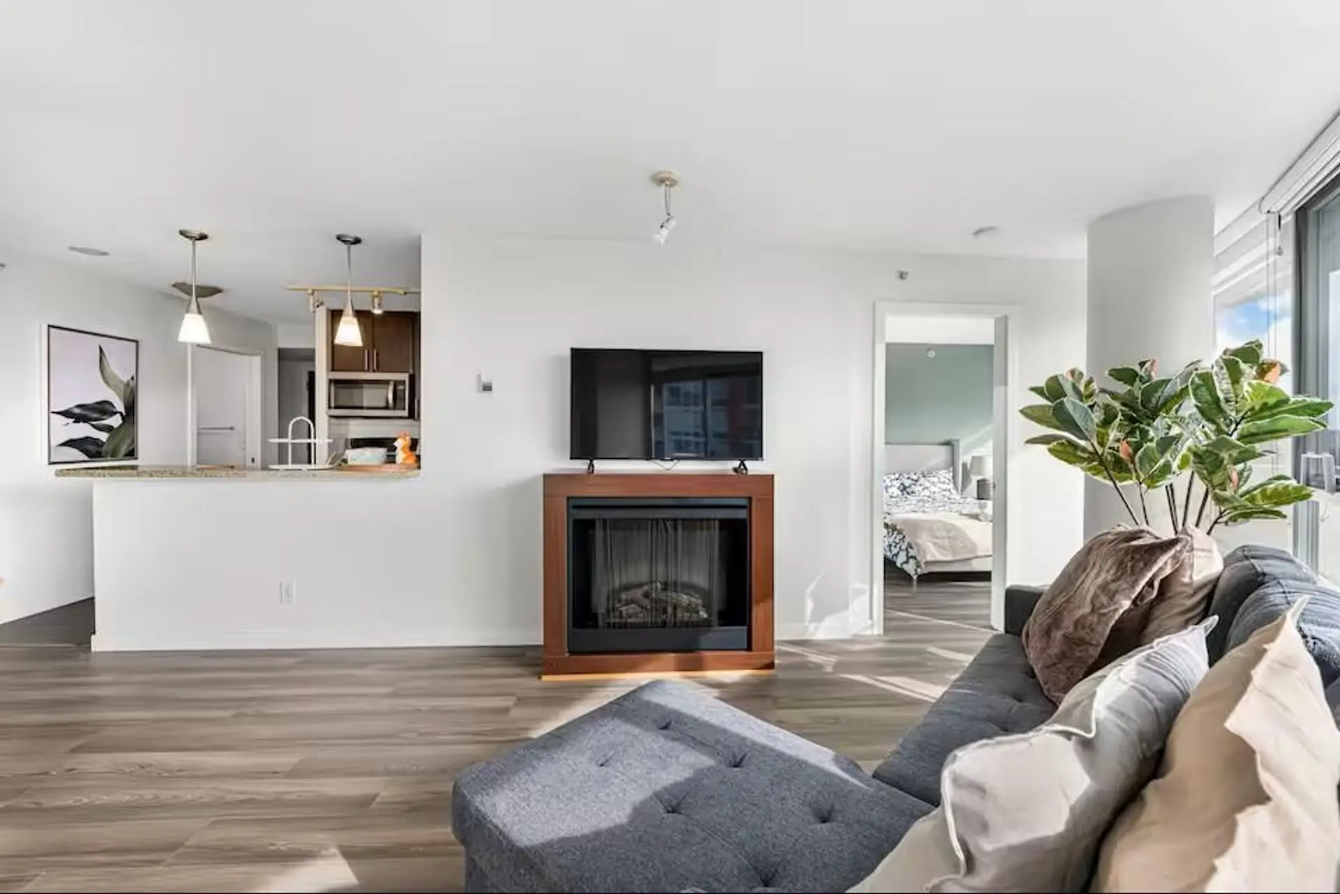 Property at #1102 58 Keefer Place, Vancouver, BC