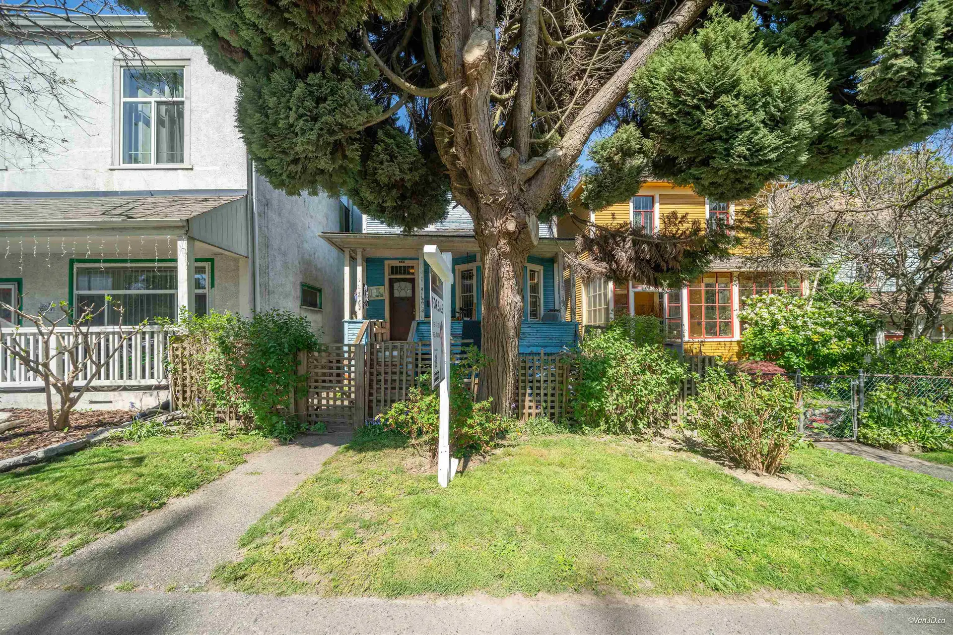 Property at 655 E Pender Street, Vancouver, BC