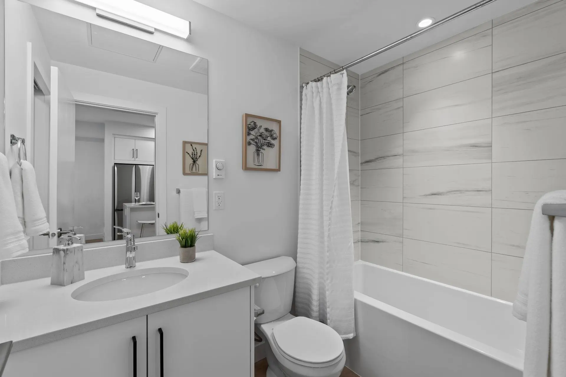 #415 33820 South Fraser Way - Image 11