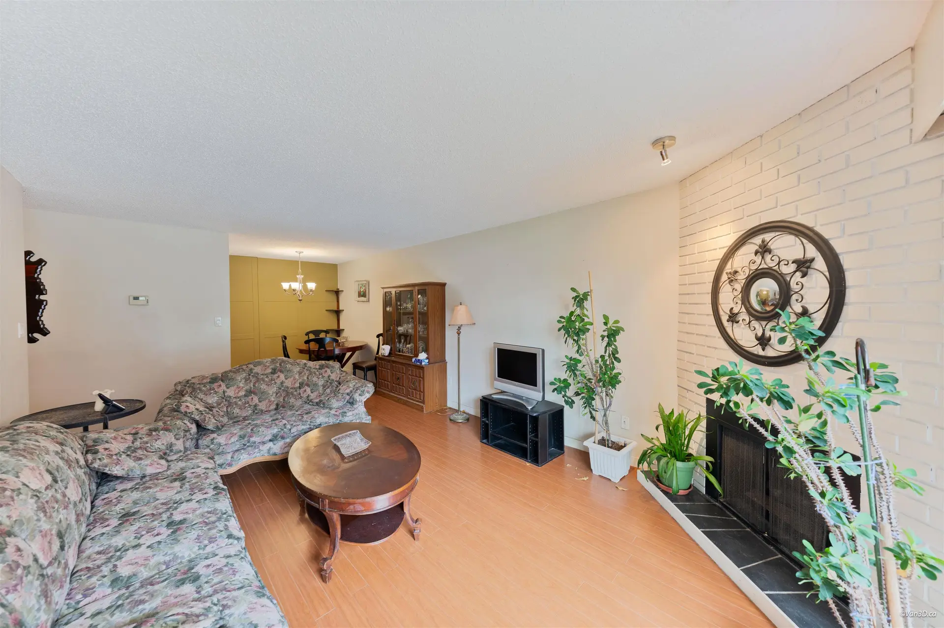 #204 2299 E 30th Avenue - Image 4