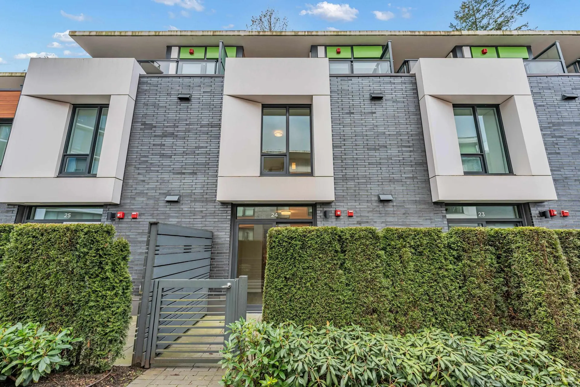 #24 3483 Ross Drive - Image 2