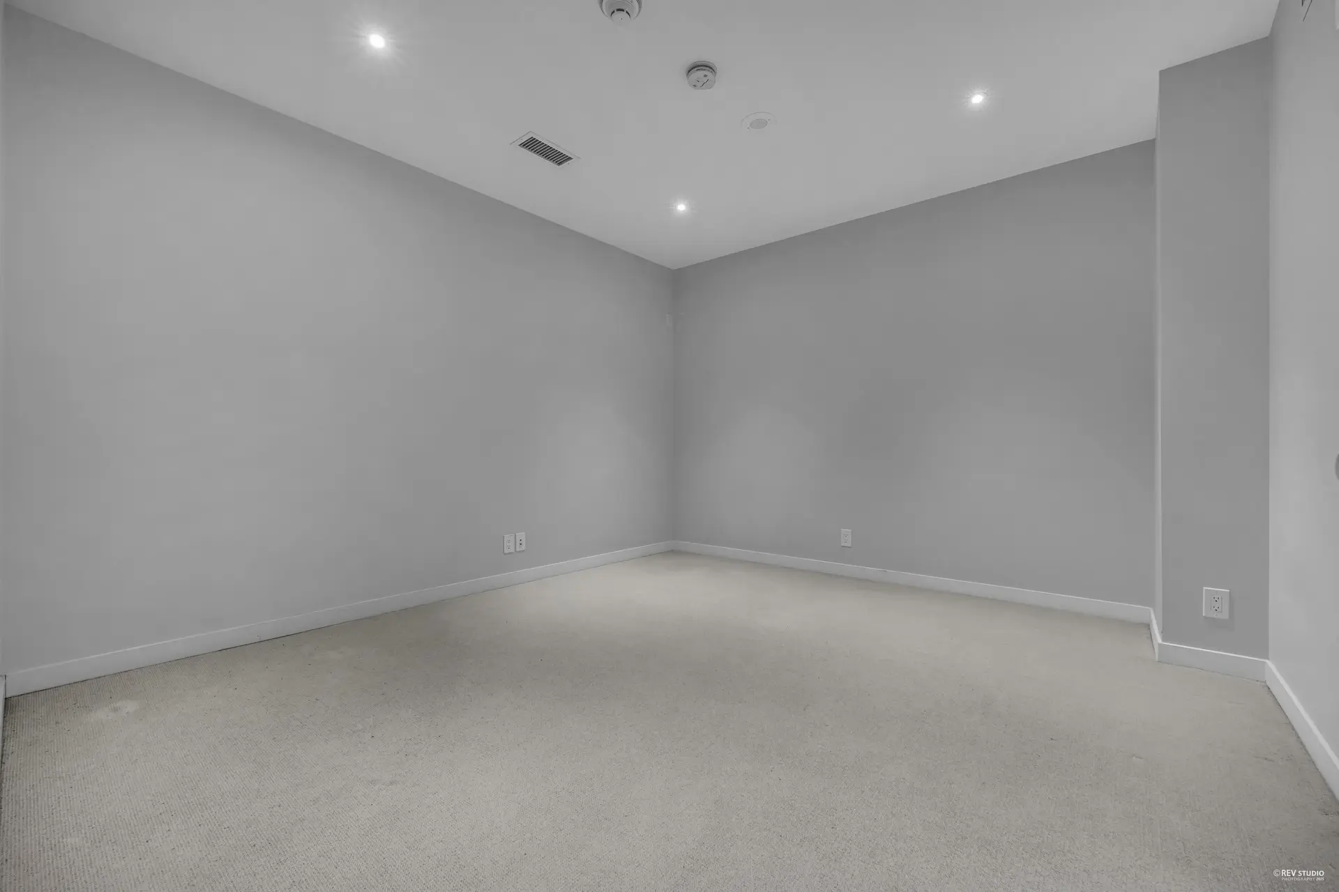 #24 3483 Ross Drive - Image 7
