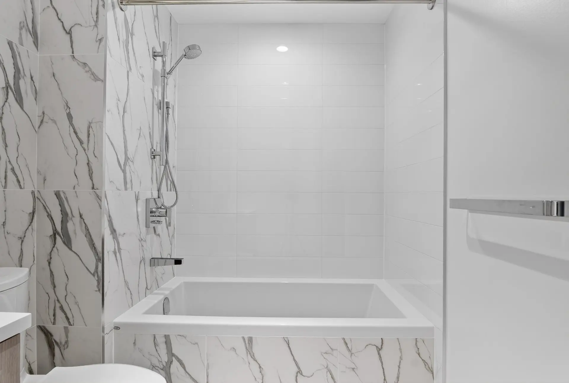 Property at #1700 3280 Corvette Way, Richmond, BC