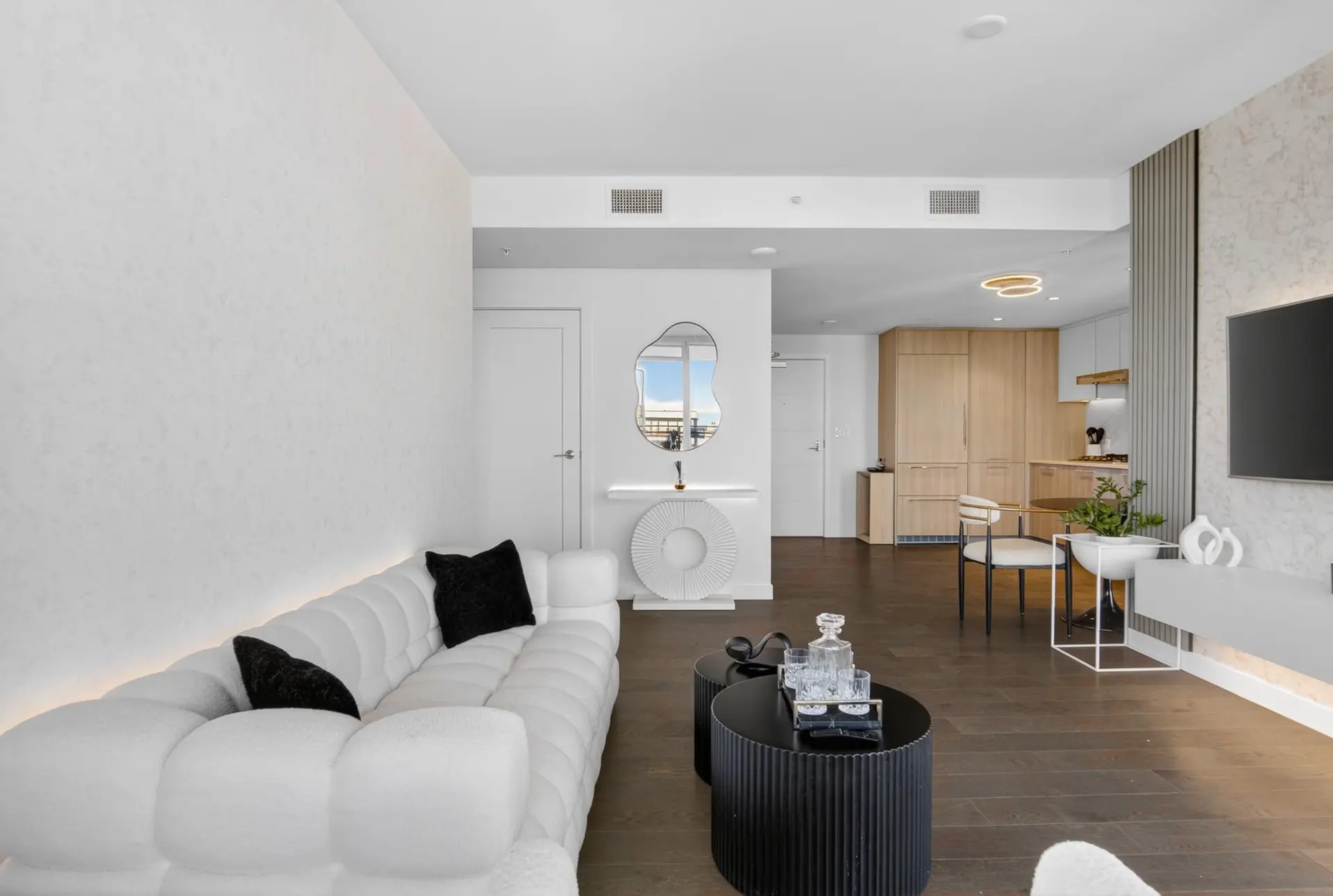 Property at #1700 3280 Corvette Way, Richmond, BC