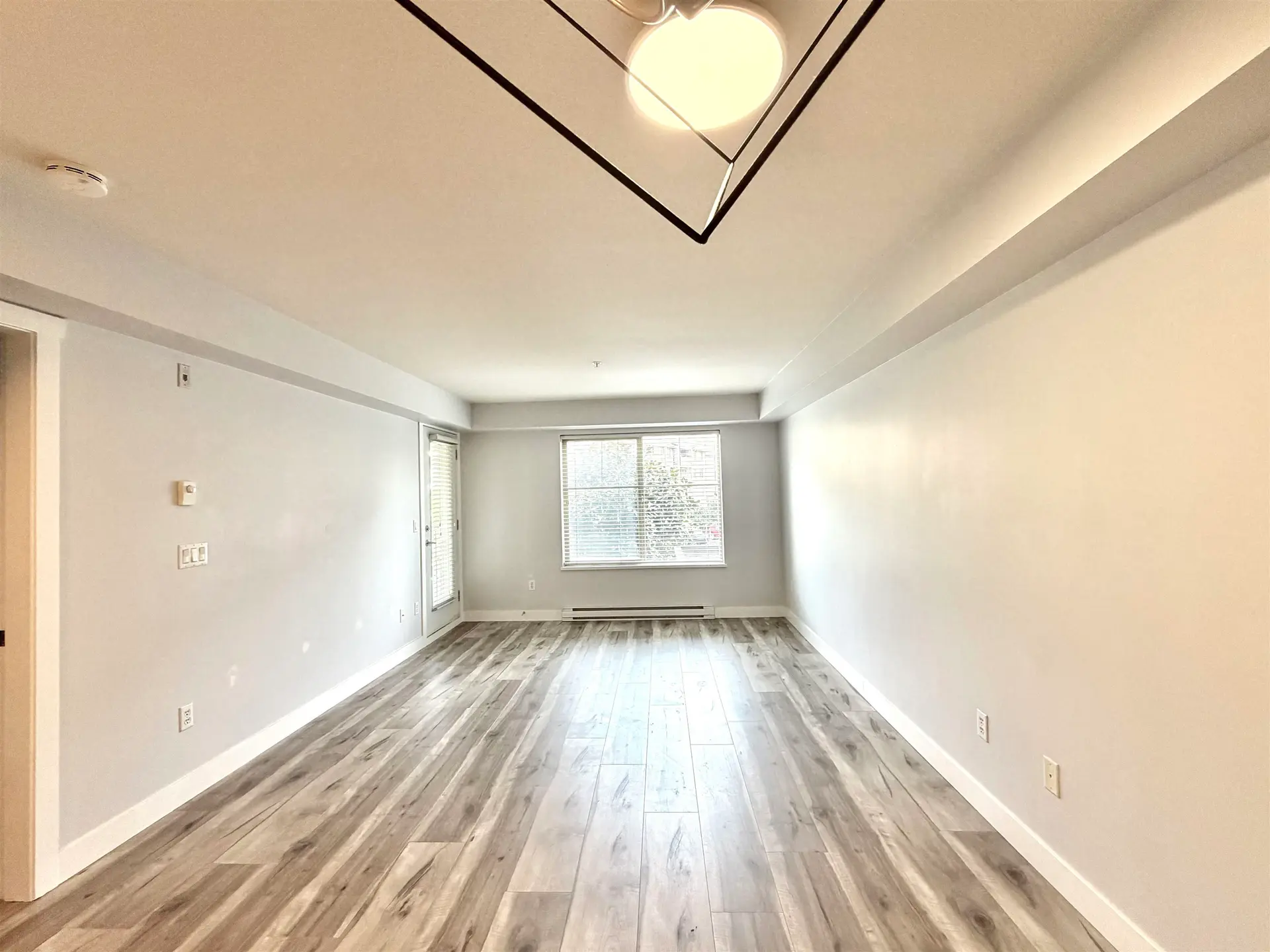#214 45555 Yale Road - Image 11