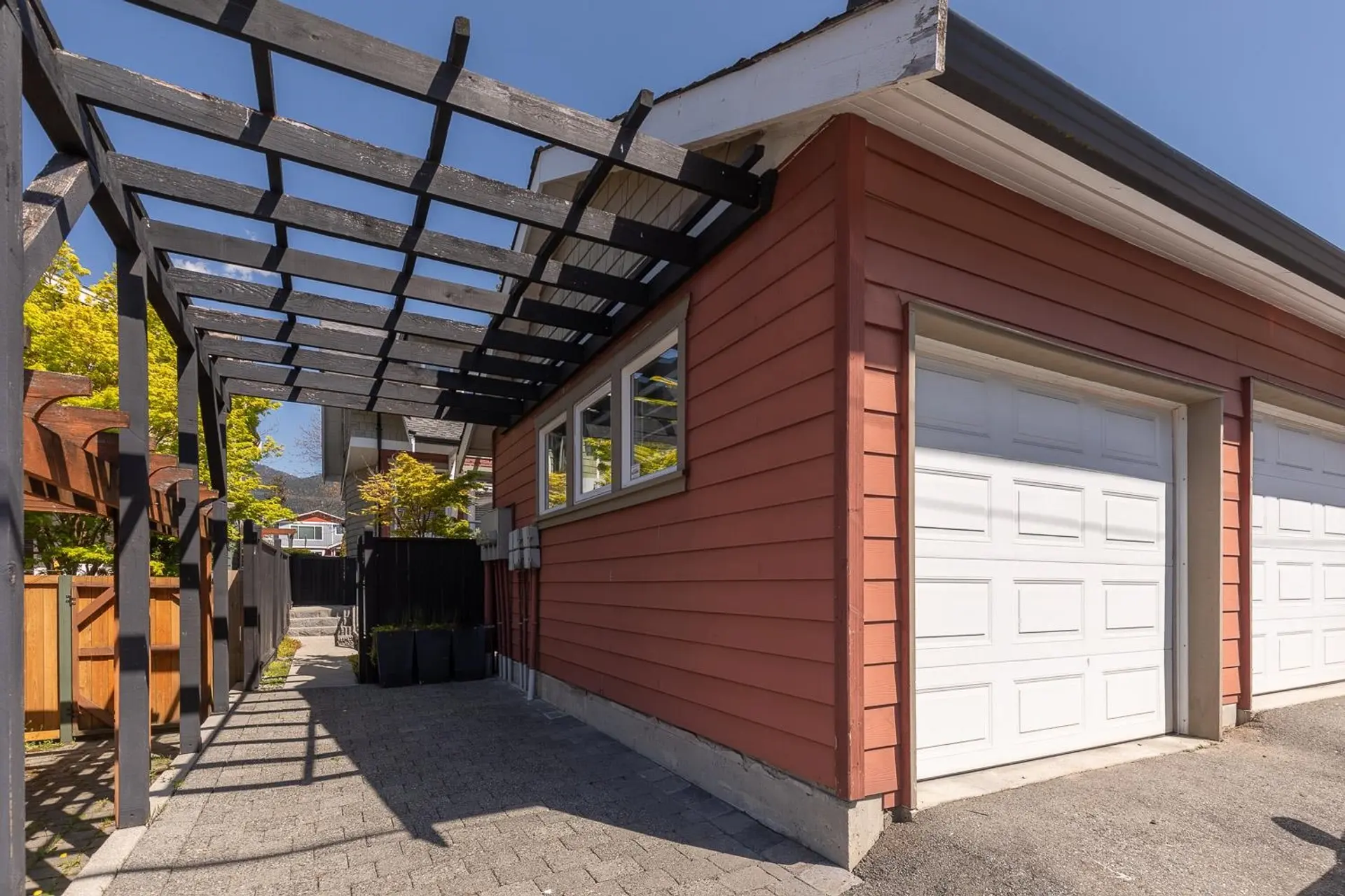 Property at 227 E 17 Street, North Vancouver, BC