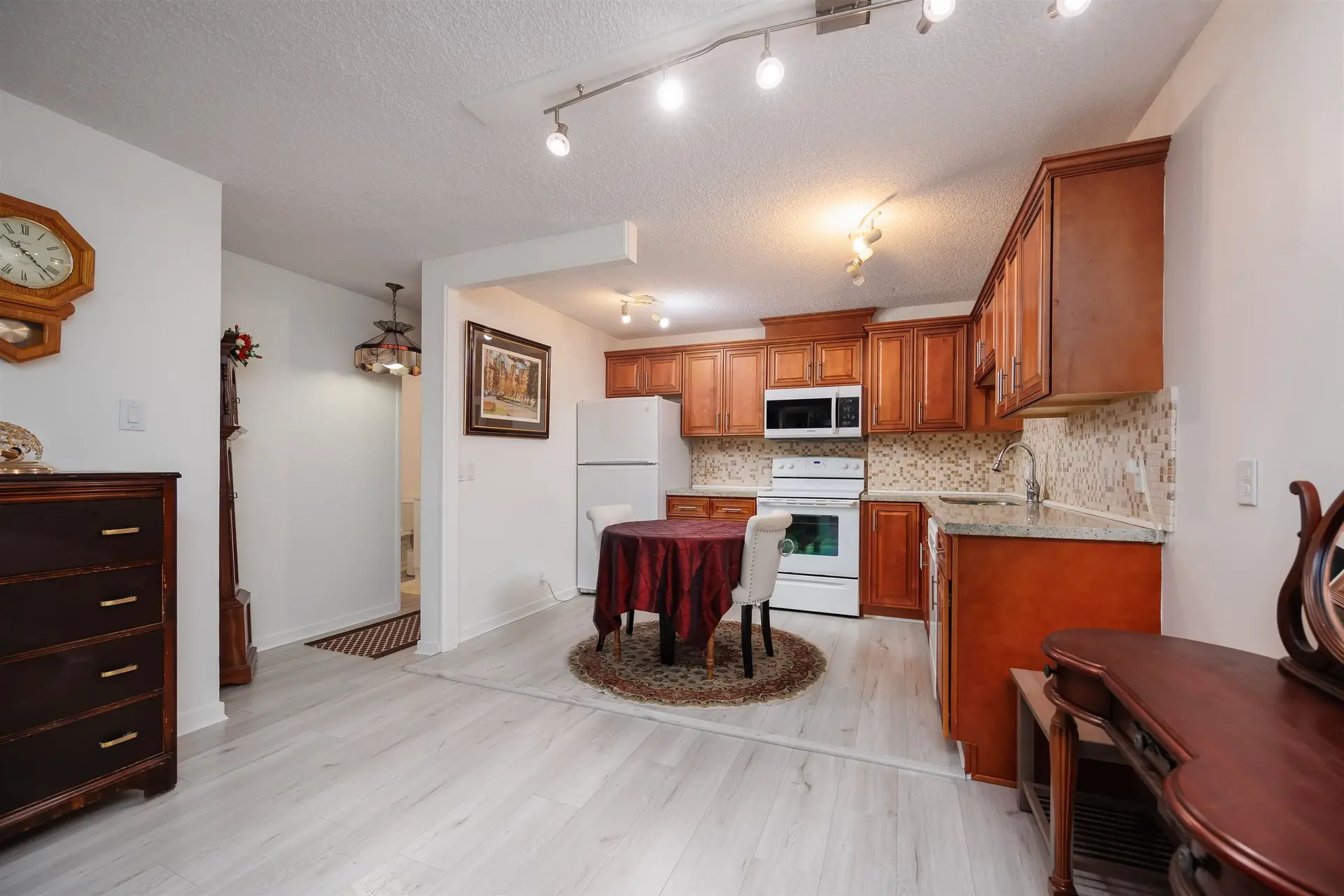 Property at #1001 2012 Fullerton Avenue, North Vancouver, BC