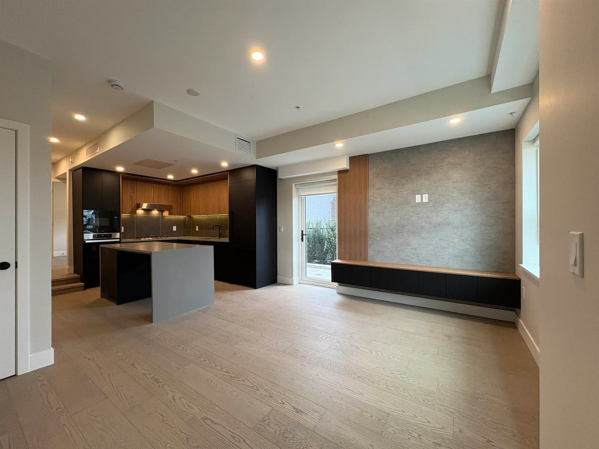 Property at 125 W 41st Avenue, Vancouver, BC