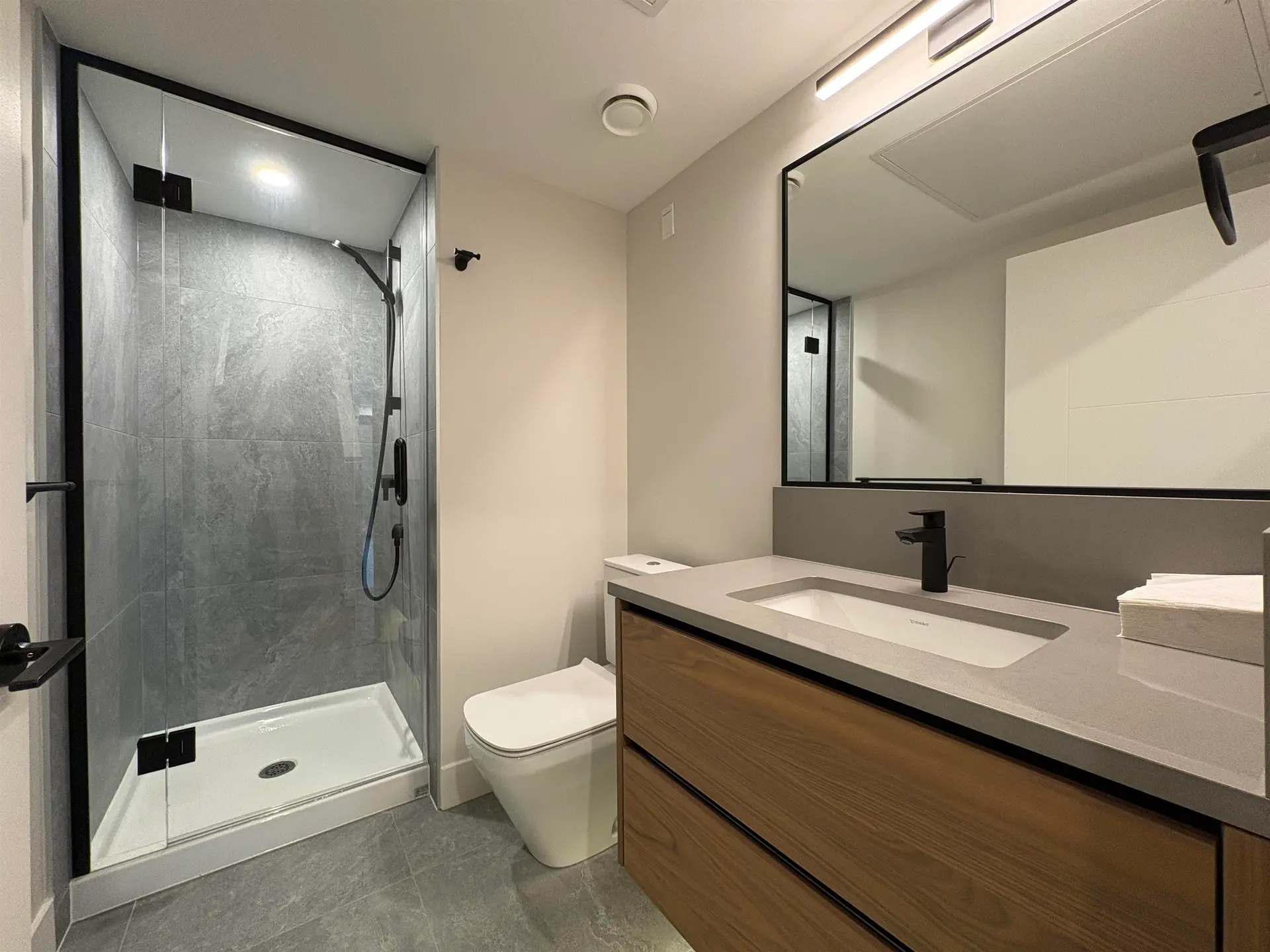 Property at 125 W 41st Avenue, Vancouver, BC