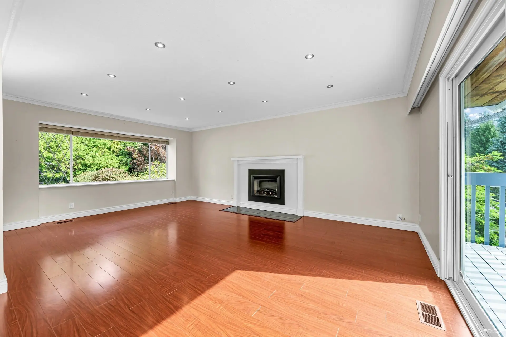 84 Laurie Crescent - Image 2