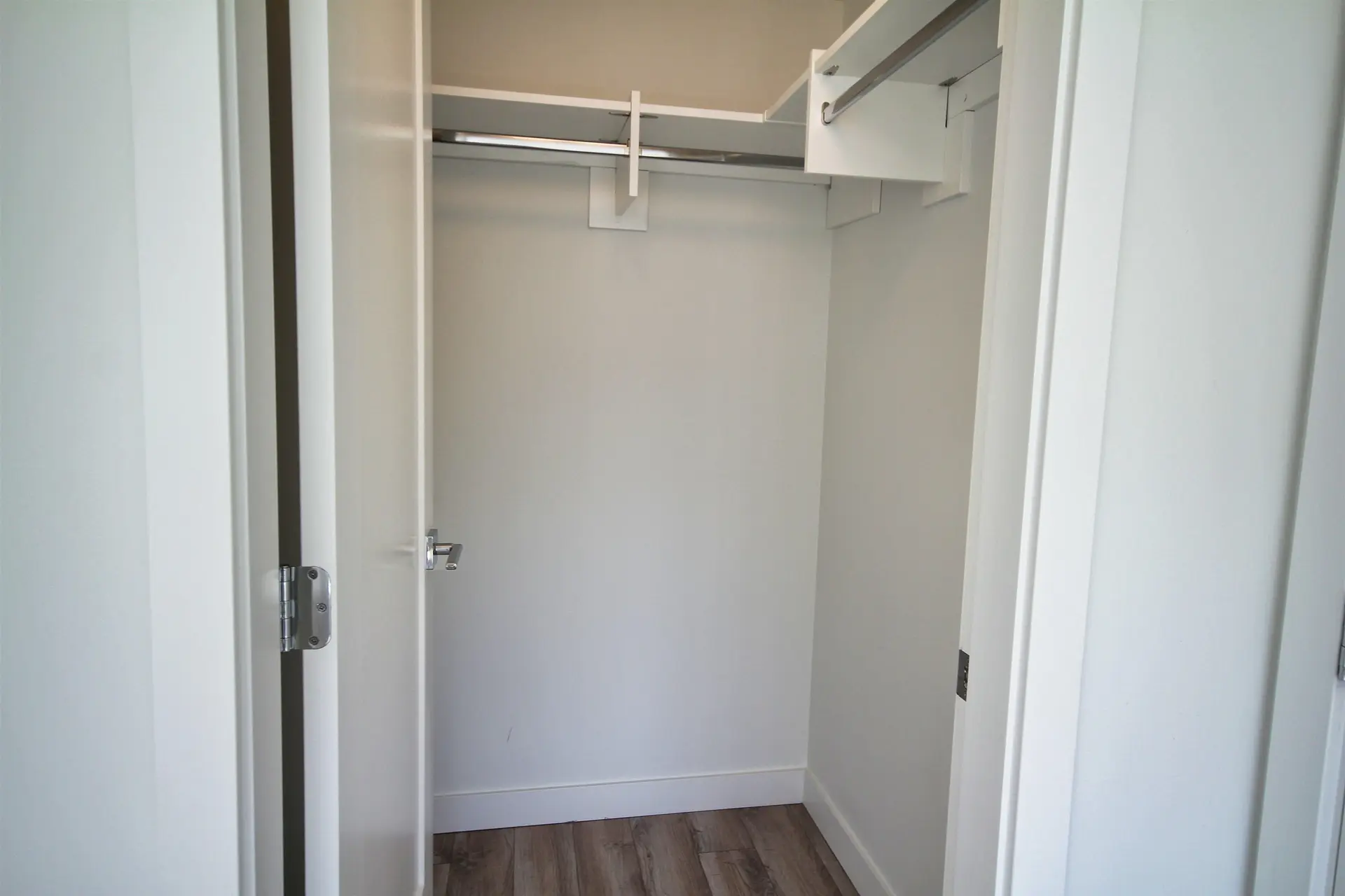 #907 6699 Dunblane Avenue - Image 9