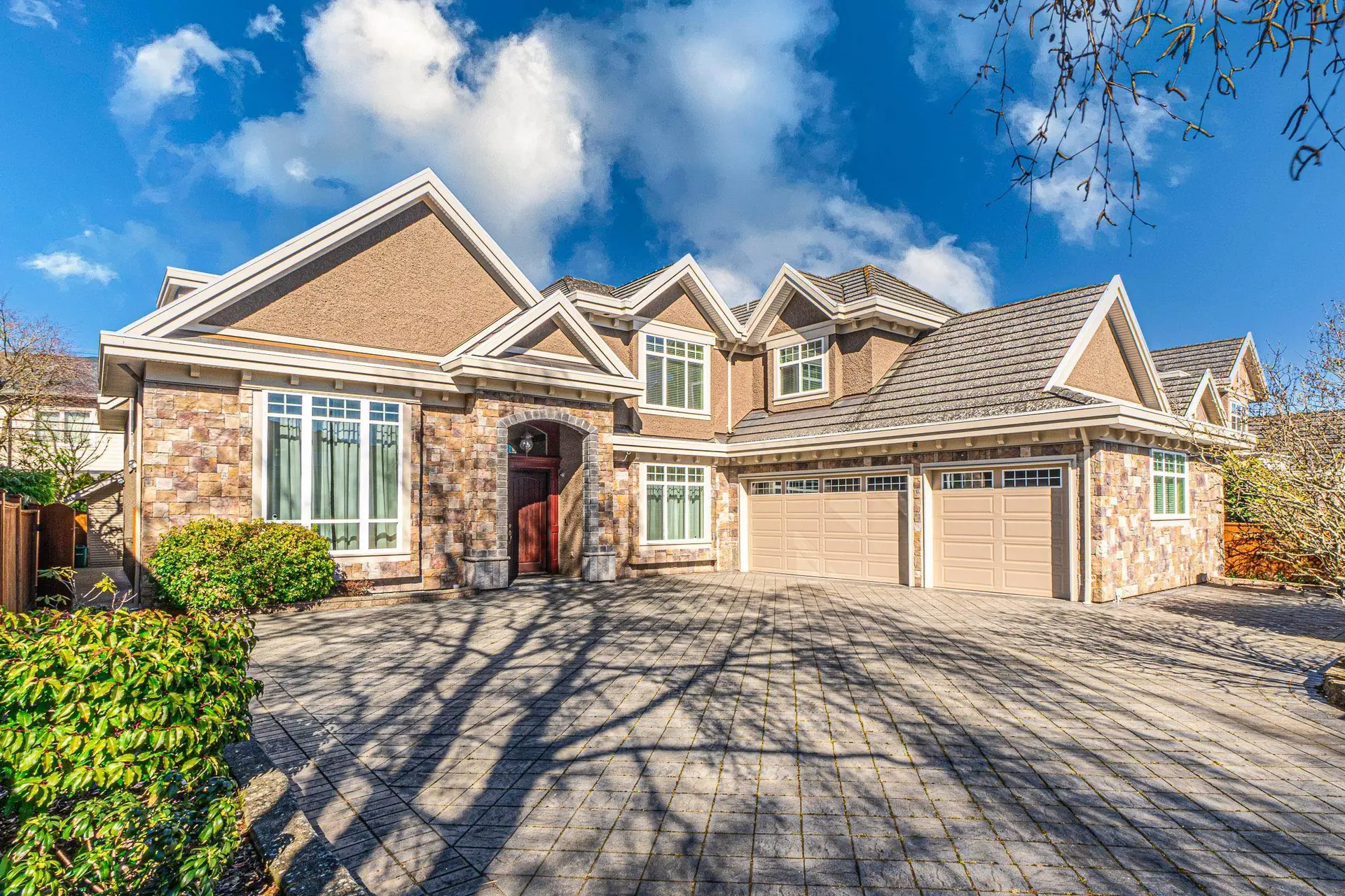 Property at 3231 Wardmore Place, Richmond, BC