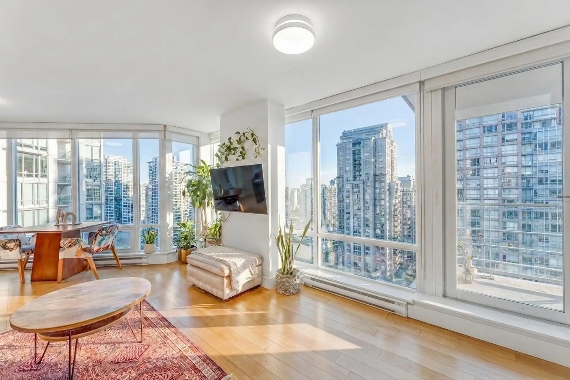 Property at #1901 565 Smithe Street, Vancouver, BC