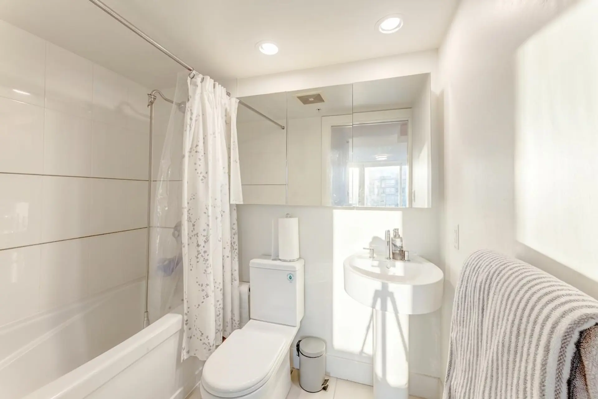 Property at #1901 565 Smithe Street, Vancouver, BC