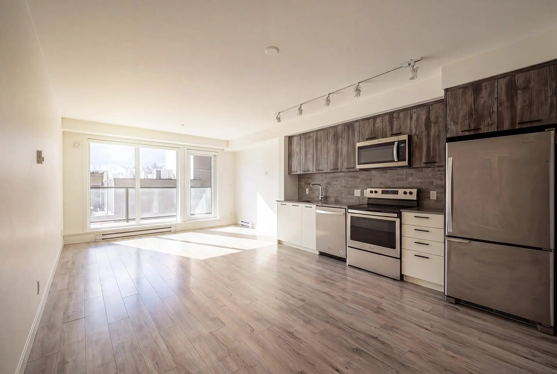 Property at #307 38013 Third Avenue, Squamish, BC