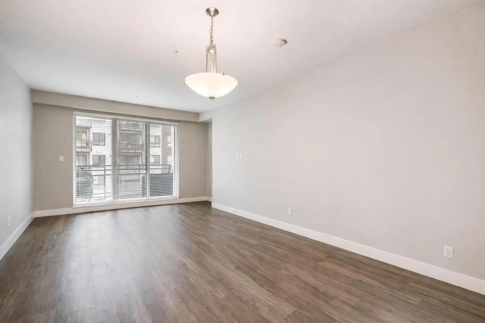 #B208 20838 78b Avenue - Image 7
