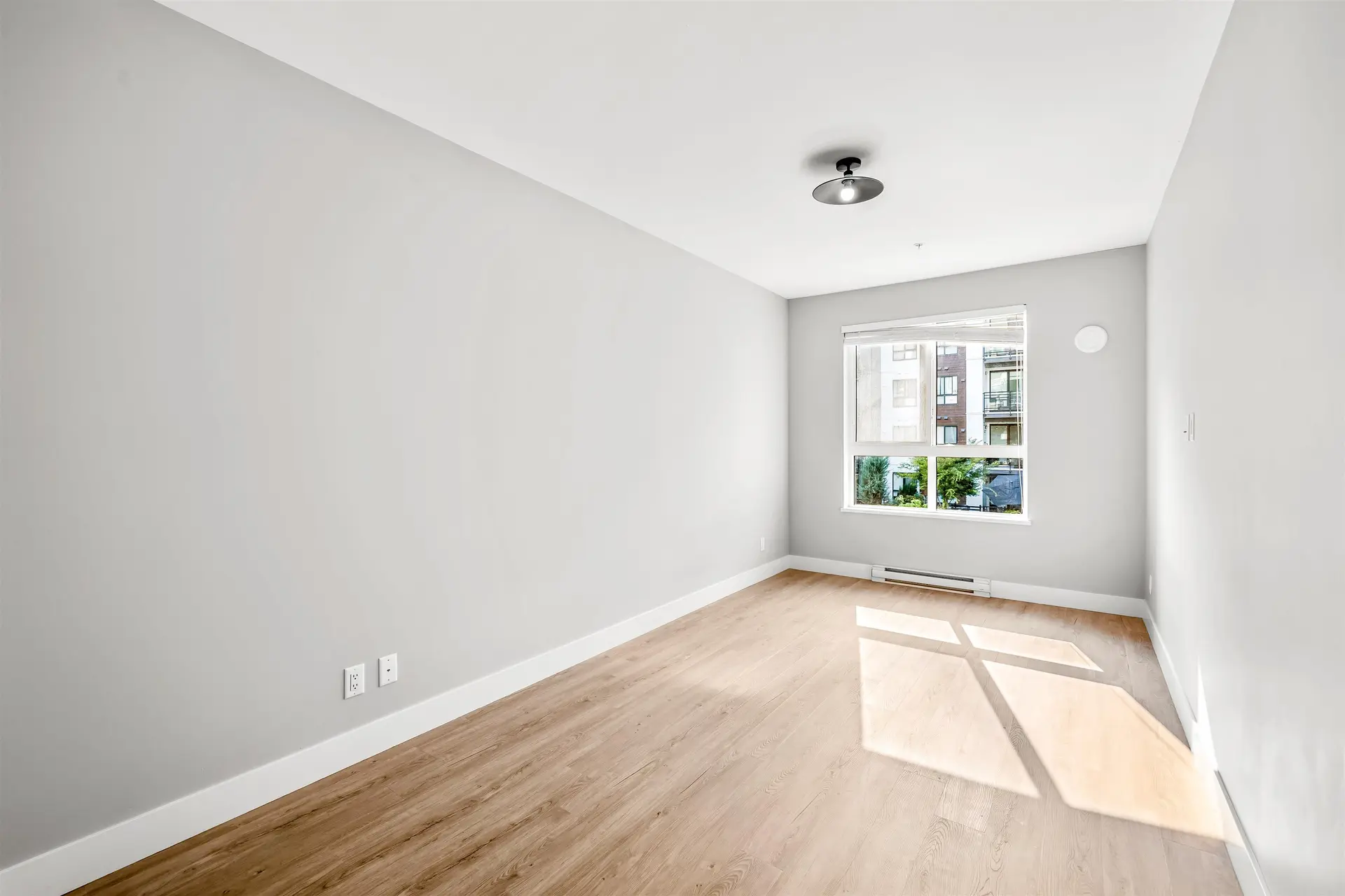 #B208 20838 78b Avenue - Image 8
