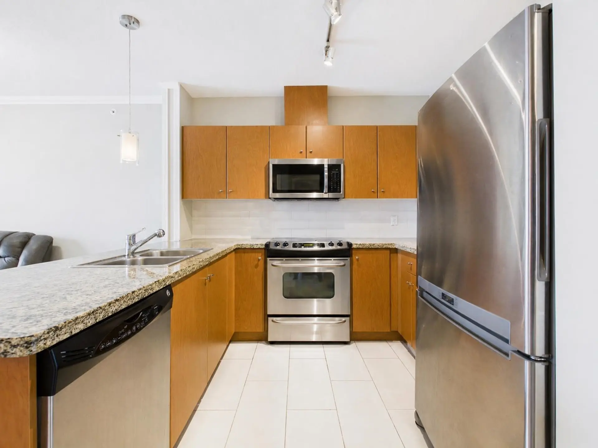 Property at #1609 511 Rochester Avenue, Coquitlam, BC