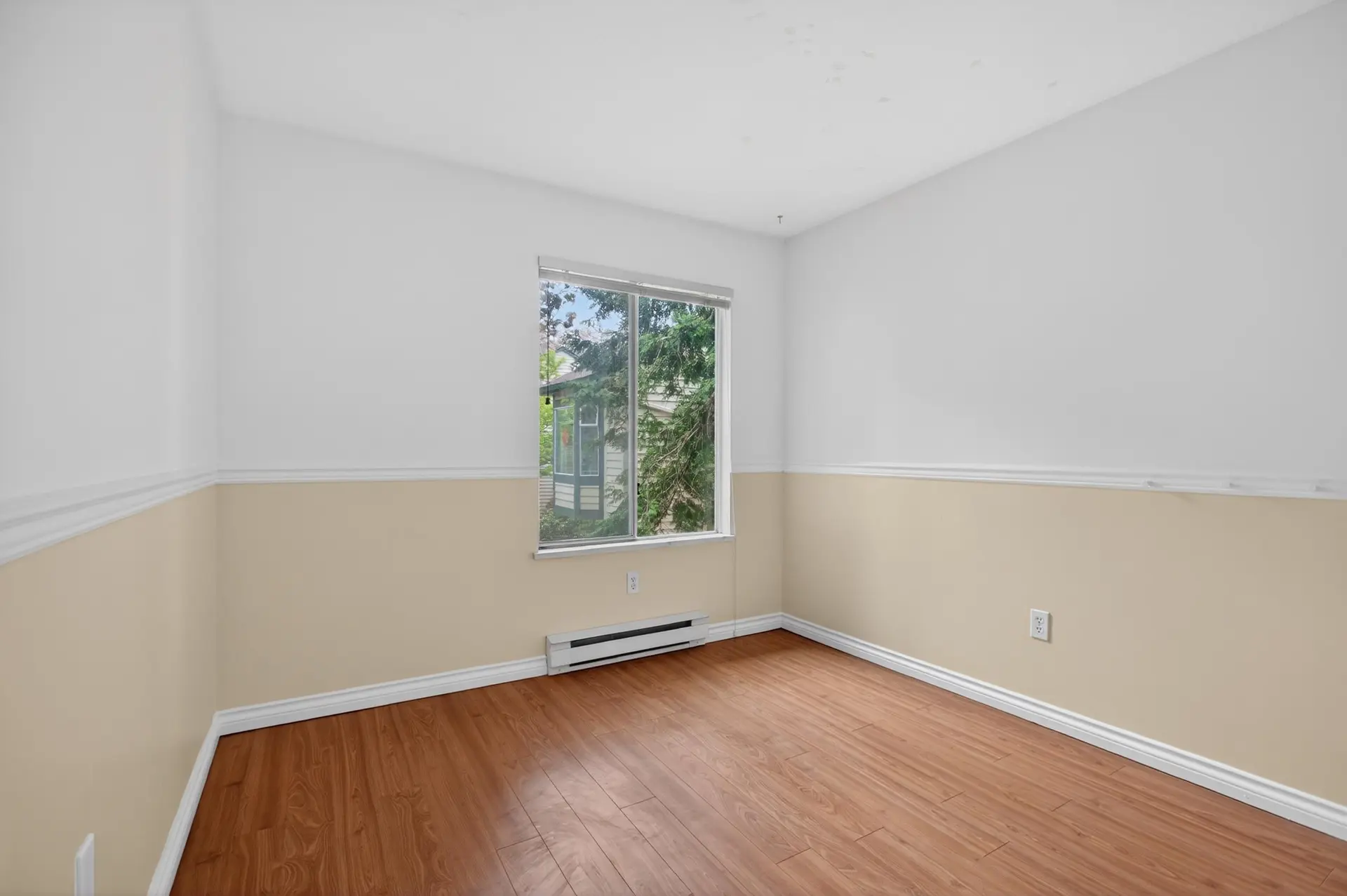 #8 7611 Moffatt Road - Image 13