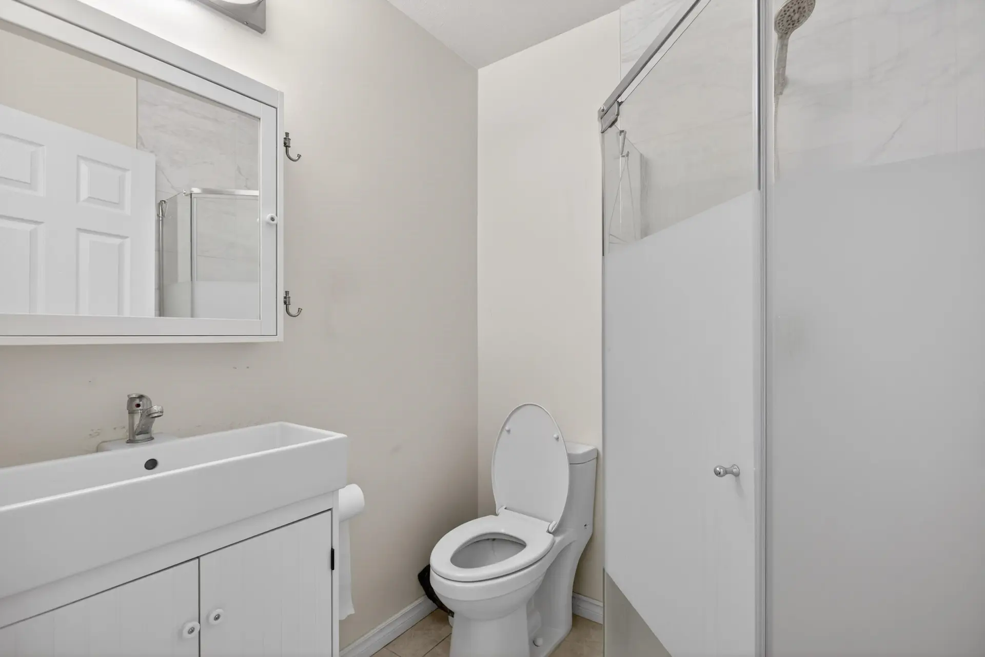 #8 7611 Moffatt Road - Image 11