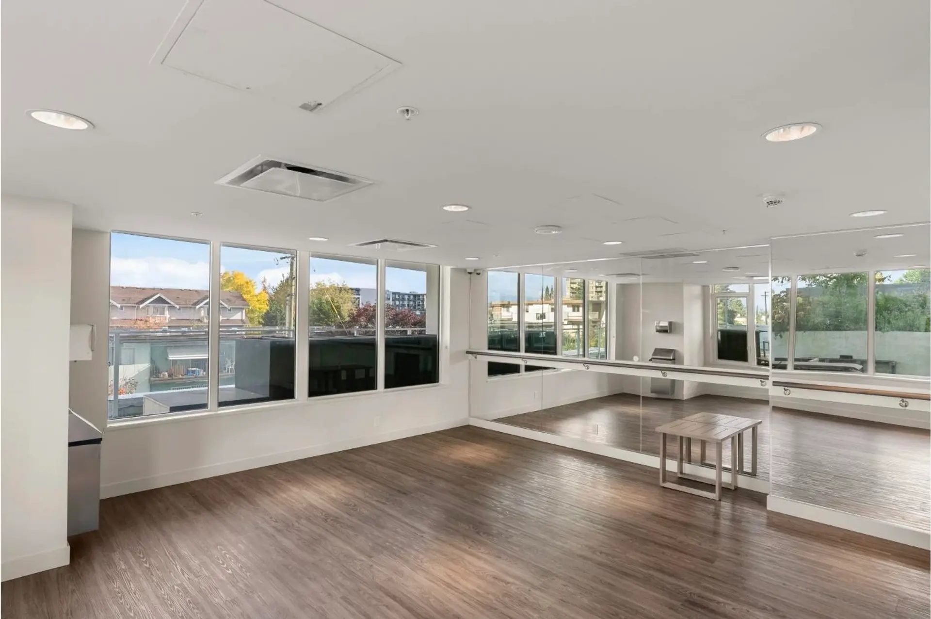 #2207 5051 Imperial Street - Image 5