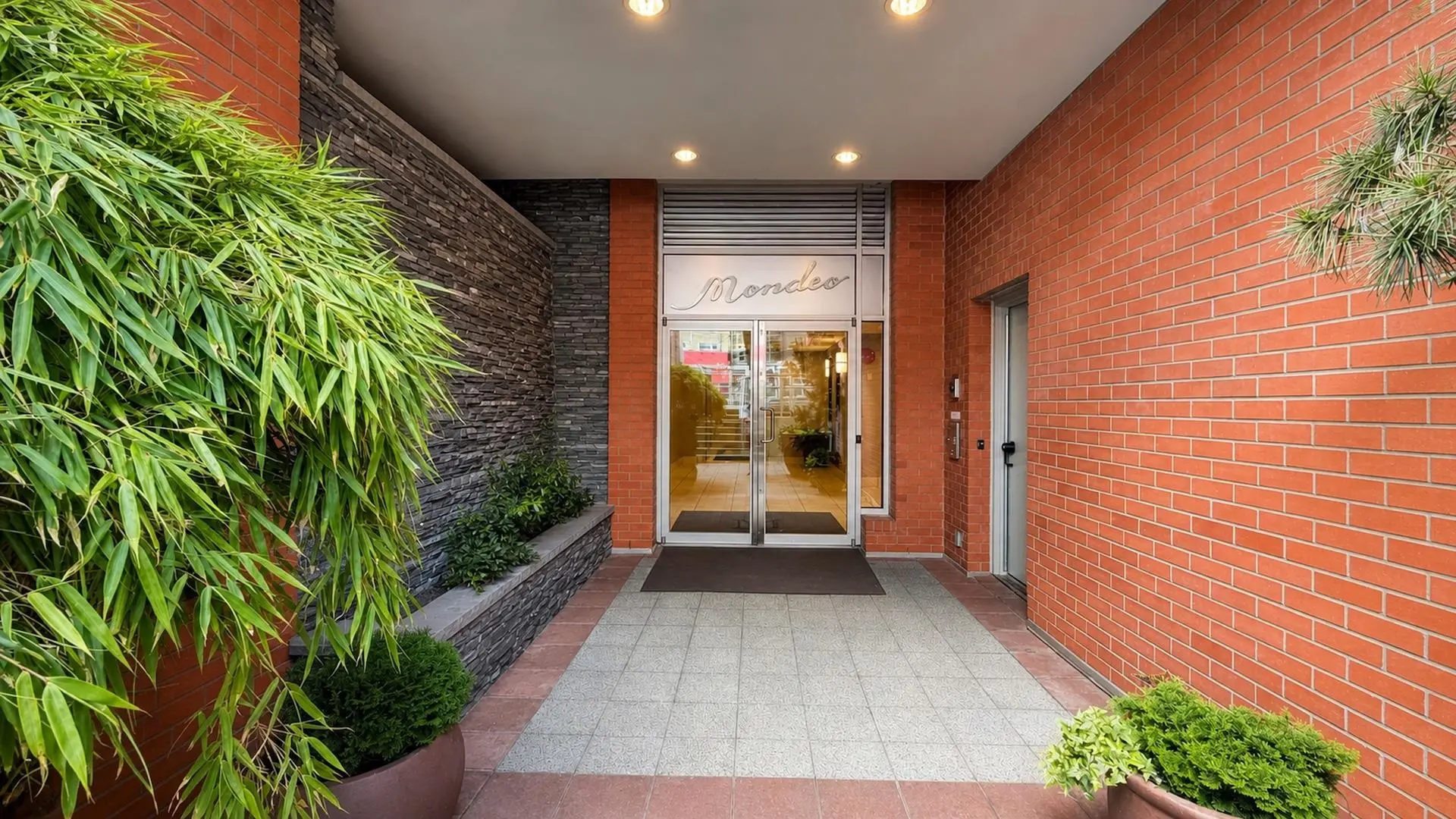 #403 3811 Hastings Street - Image 19