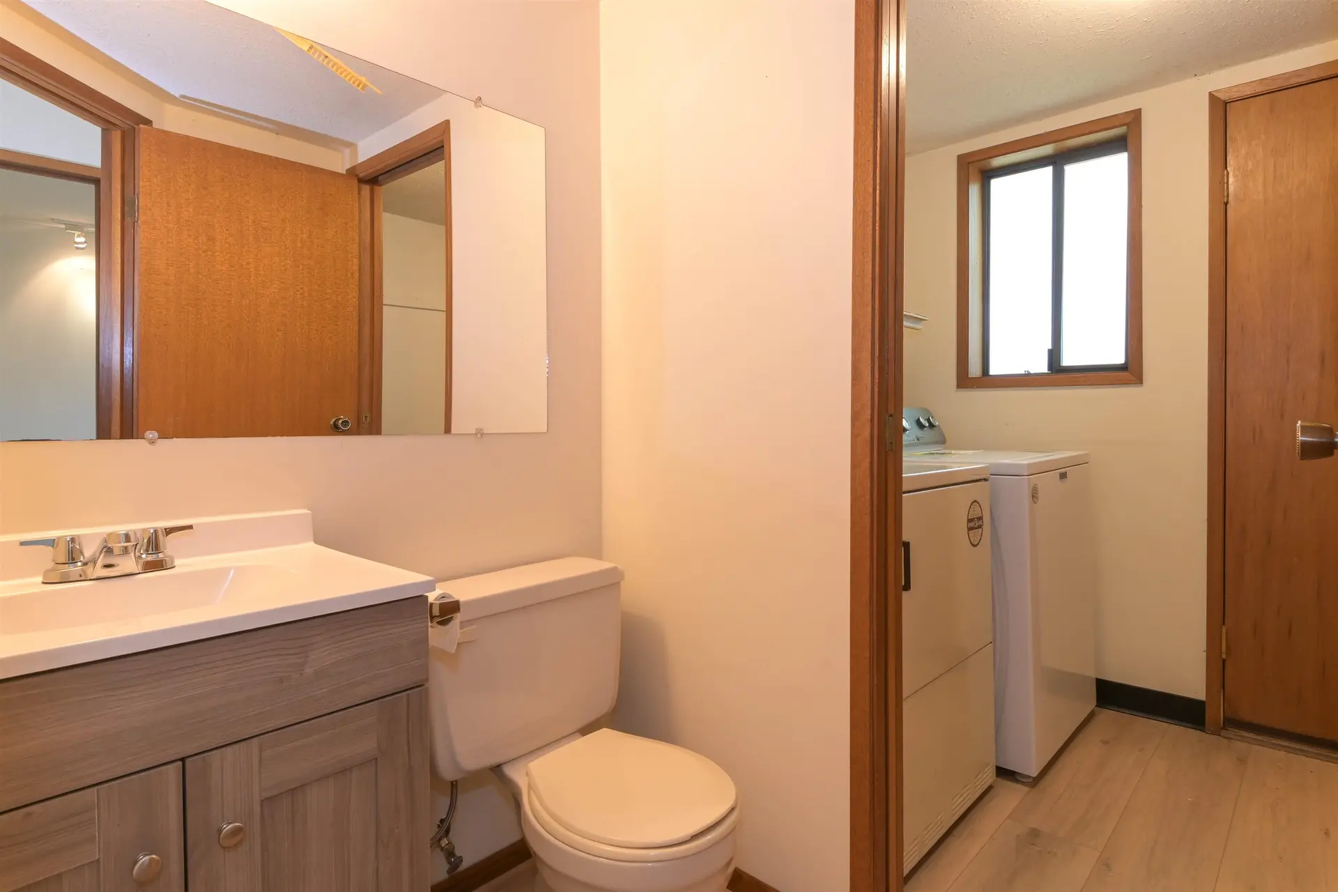 27591 31a Avenue - Image 11