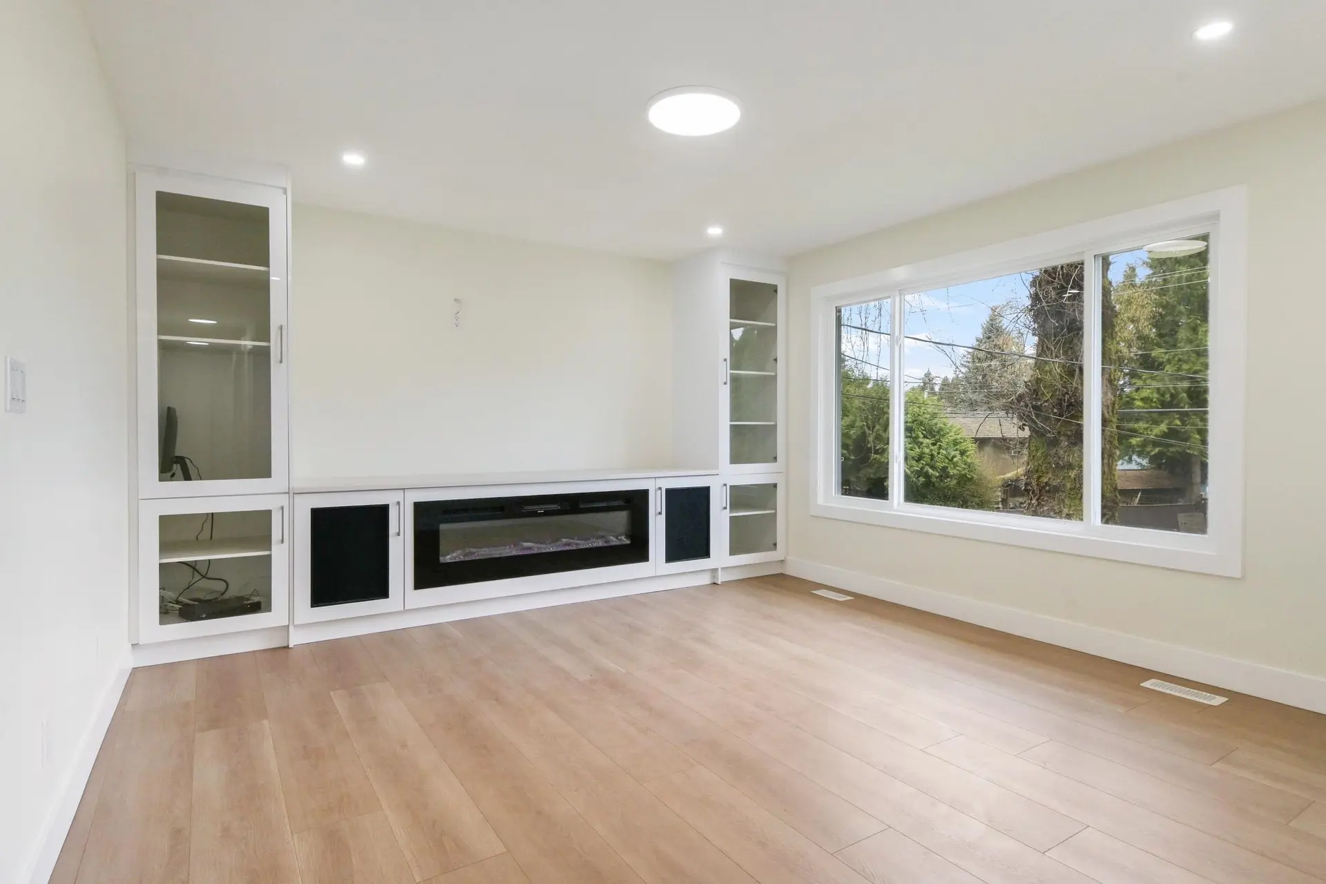 34630 Immel Street - Image 4