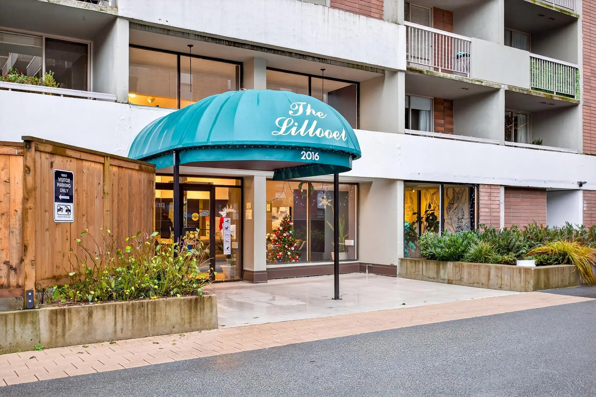 Property at #1306 2016 Fullerton Avenue, North Vancouver, BC