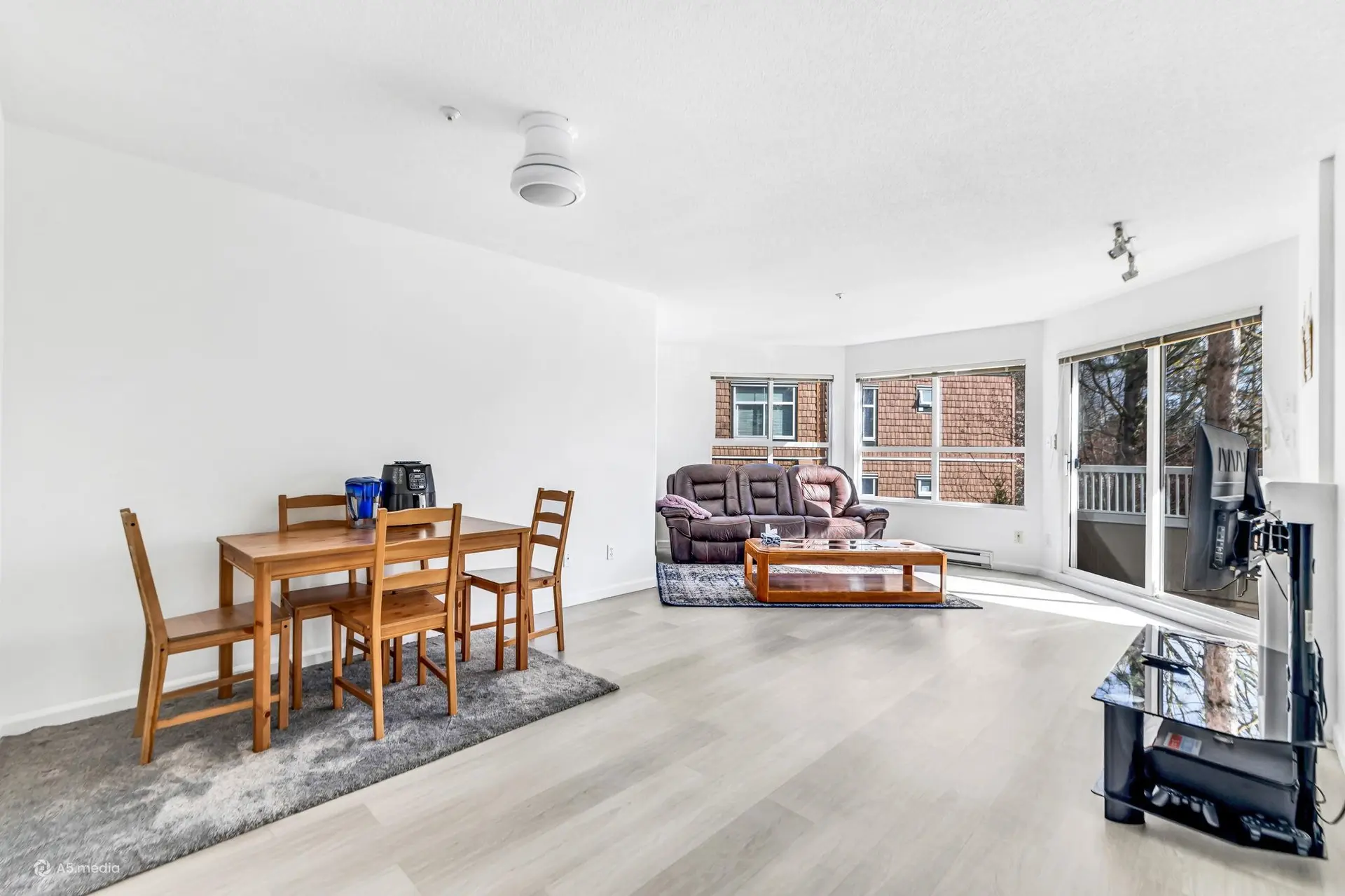 Property at #303 8139 121a Street, Surrey, BC