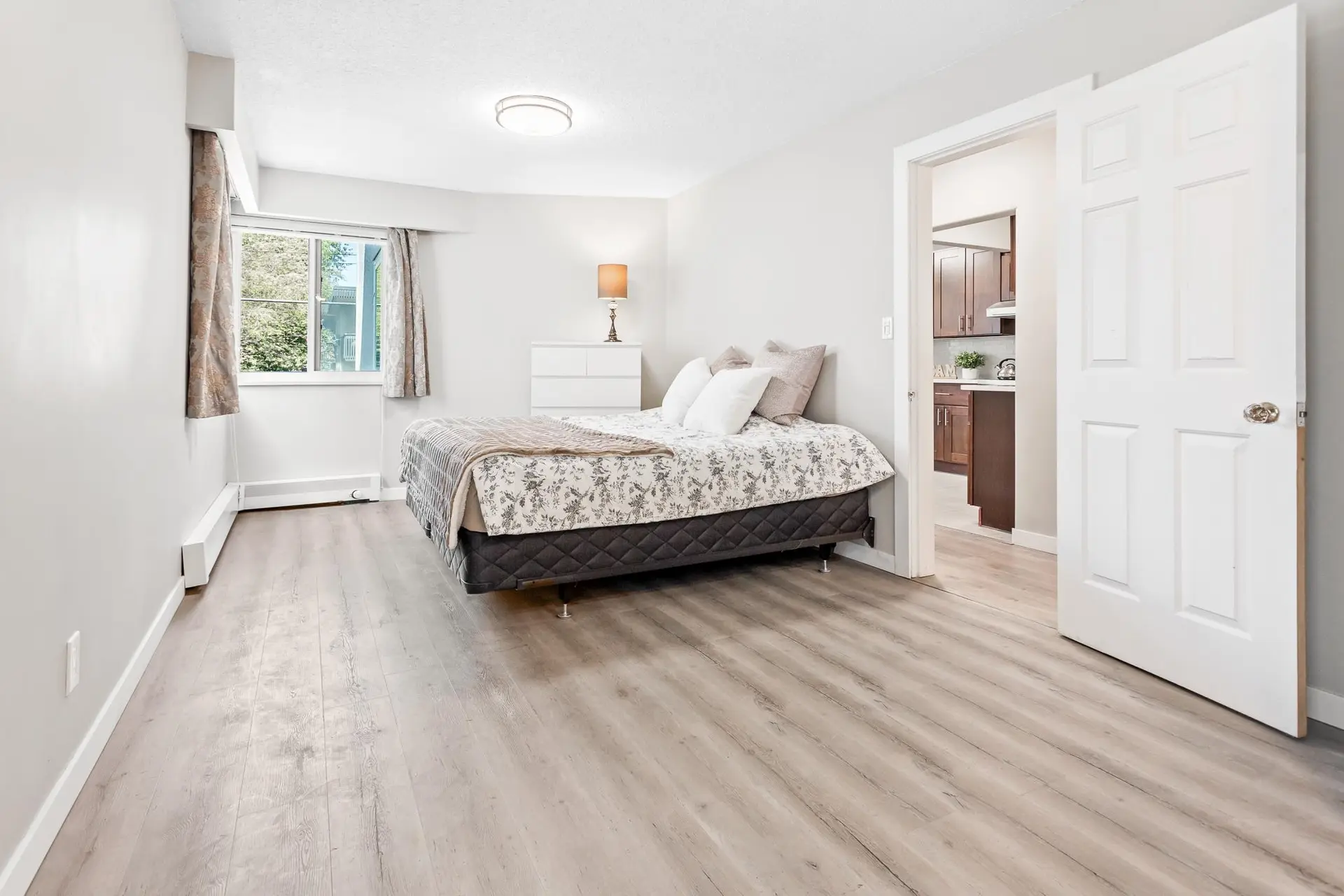 #206 1149 W 11th Avenue - Image 10
