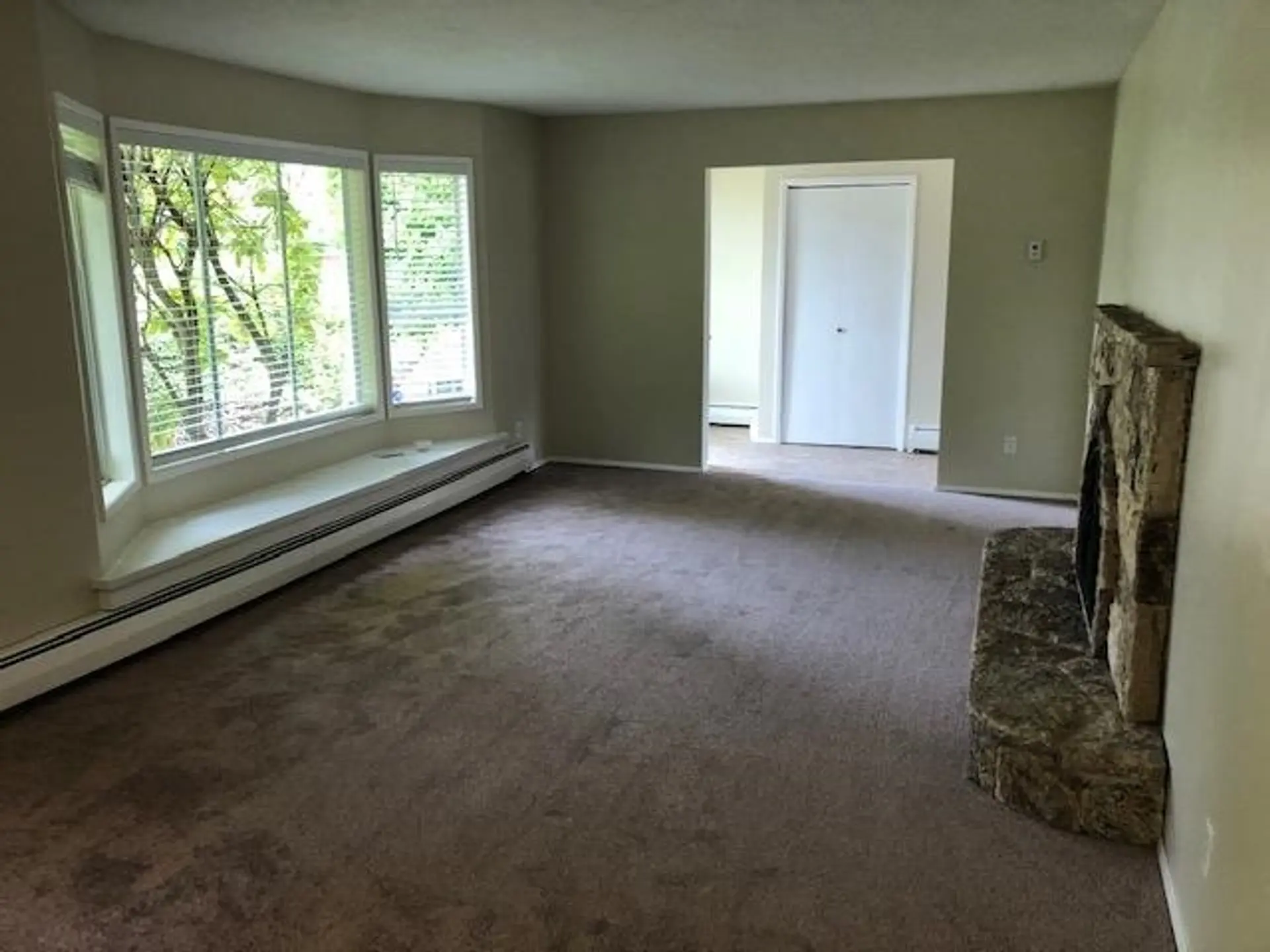 14150 Blackburn Avenue - Image 6