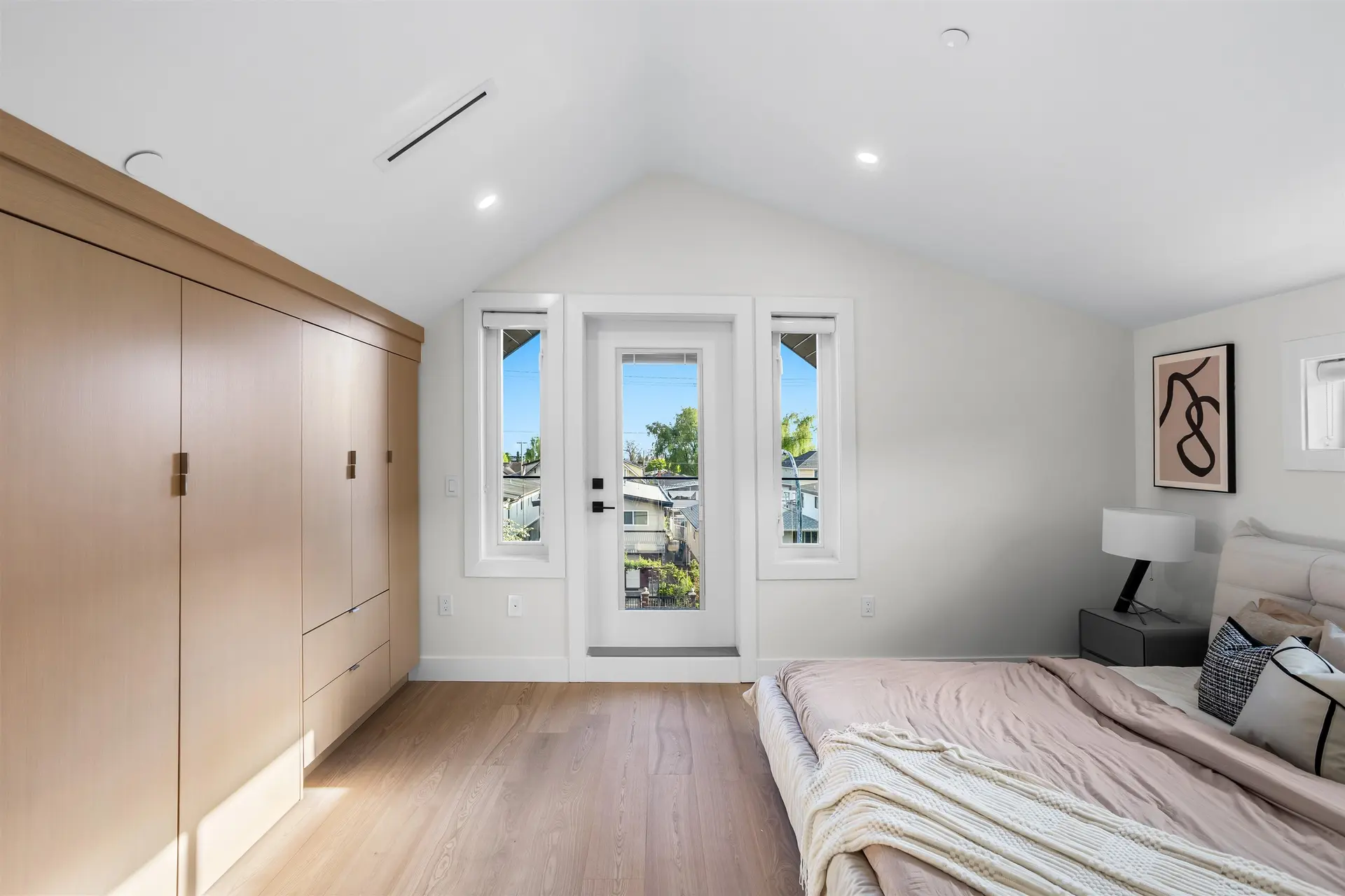 #1 165 E 45th Avenue - Image 15