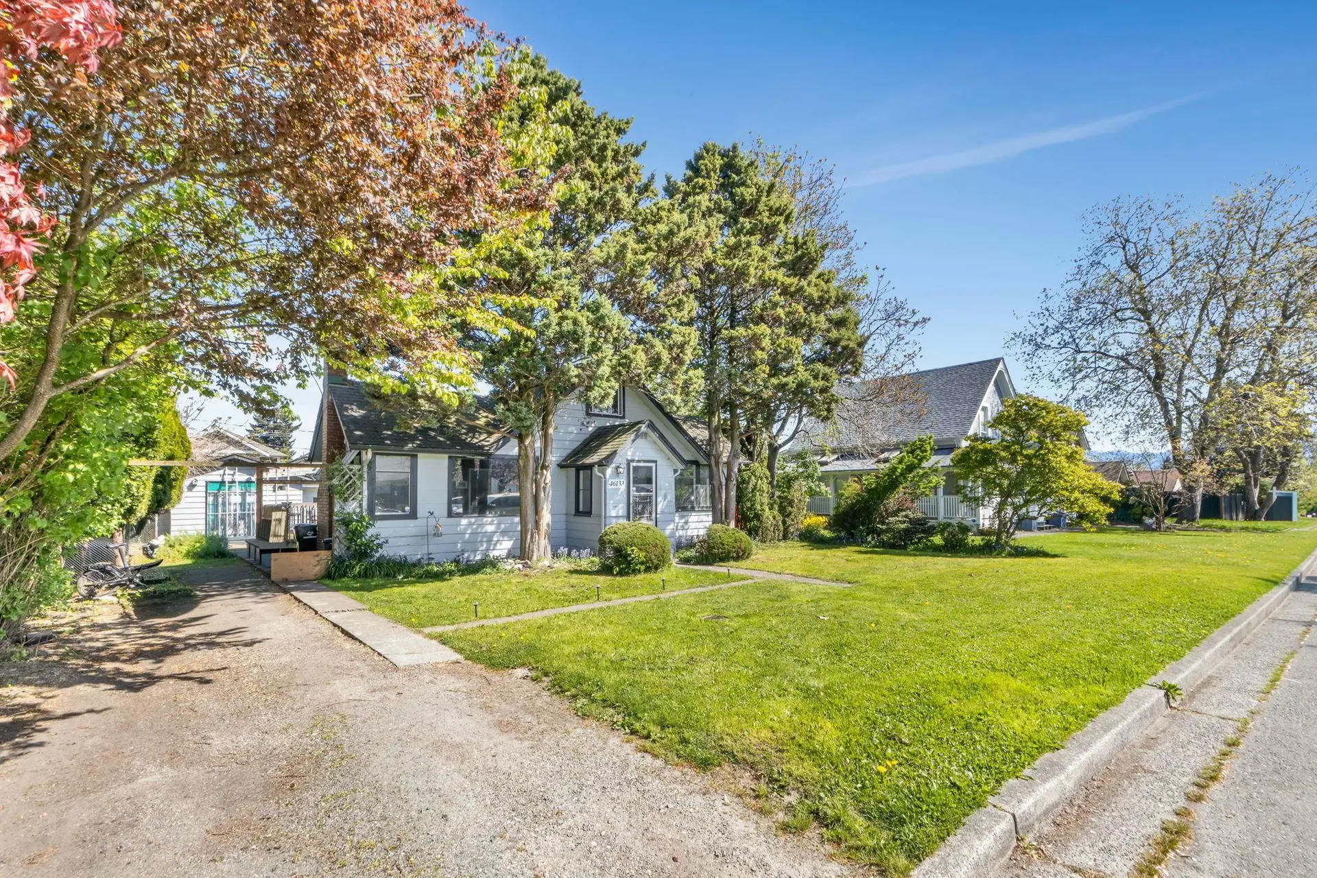 46133 Third Avenue - Image 2