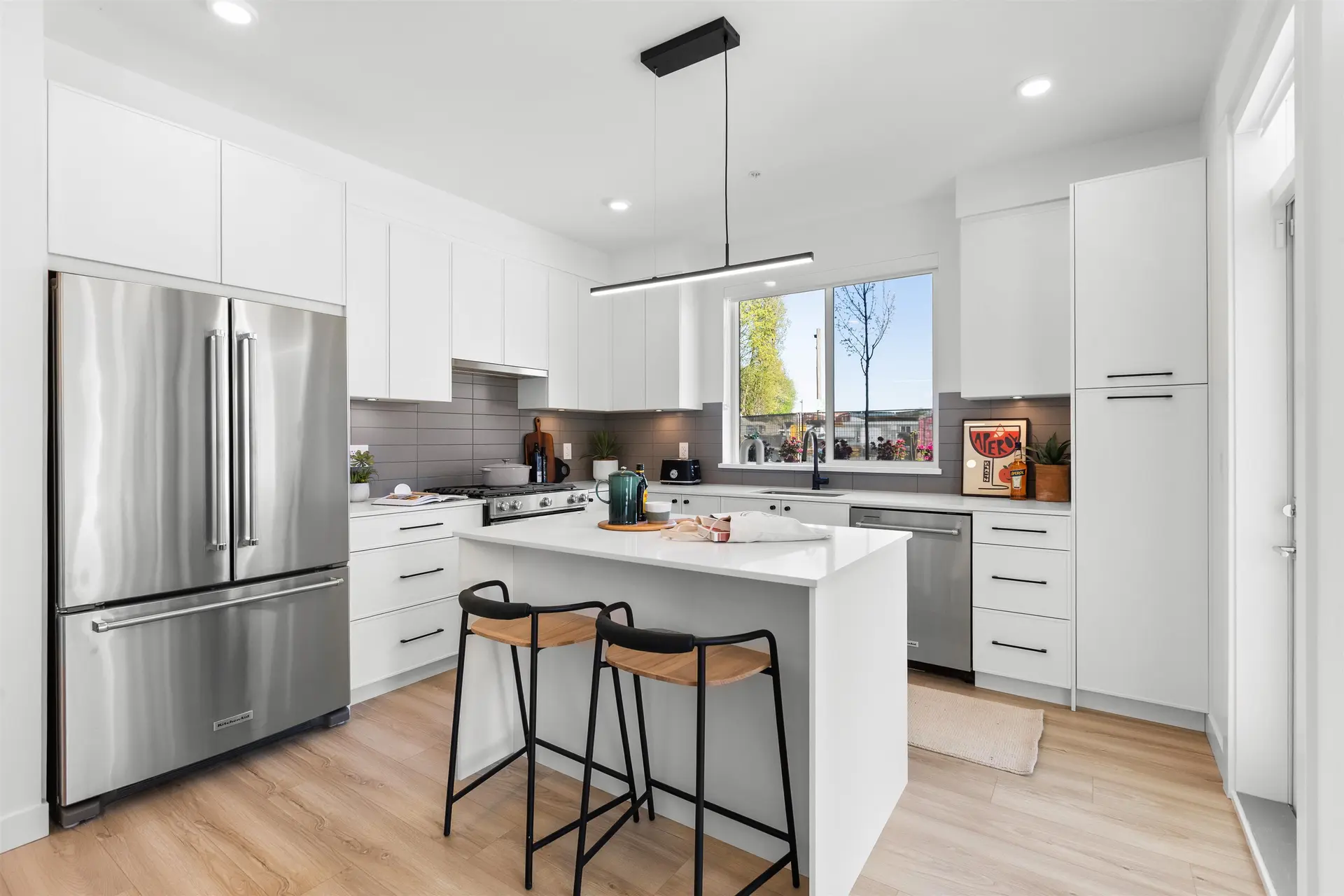 #206 2771 Montrose Avenue - Image 4