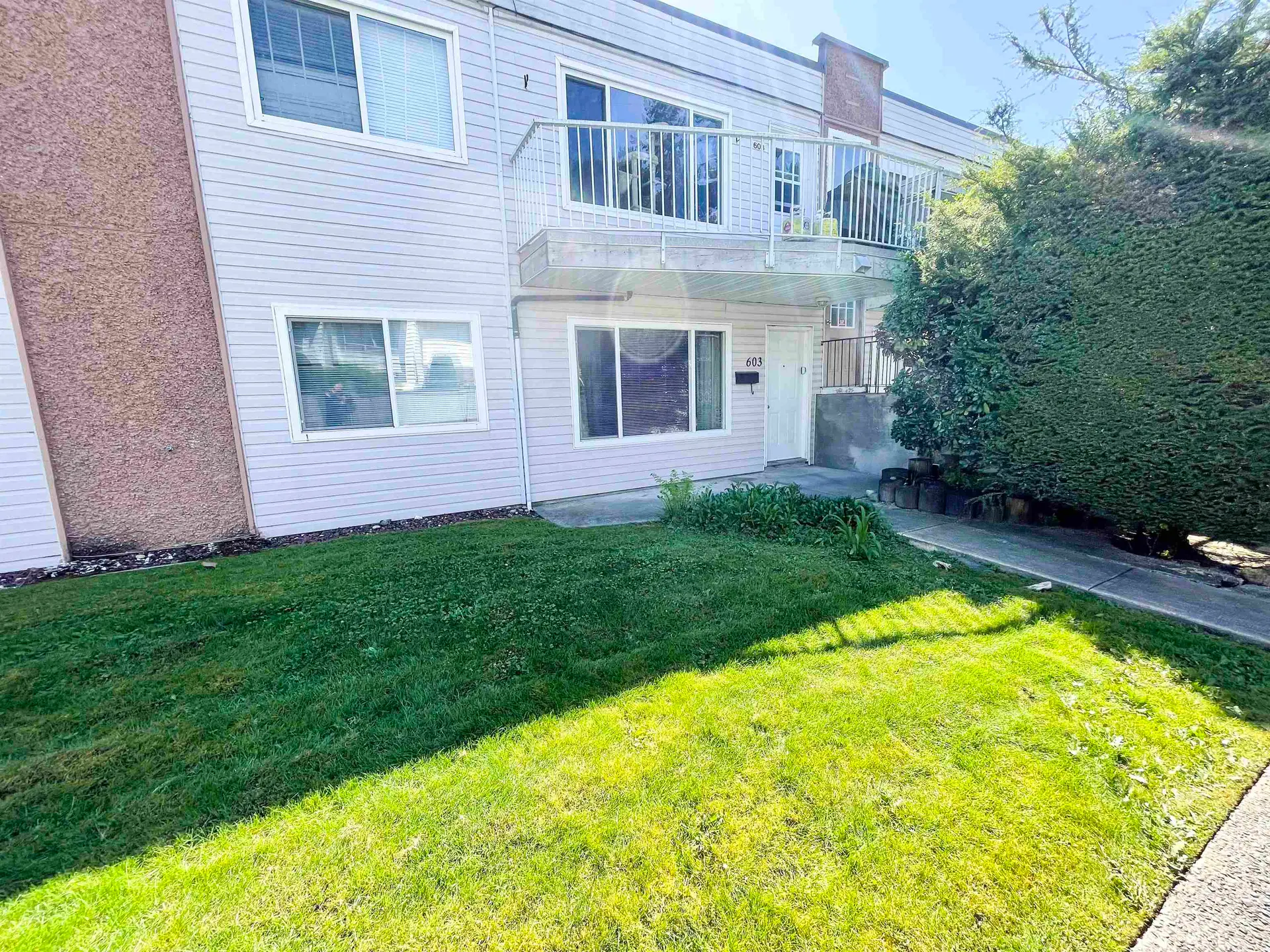 #603 11901 89a Avenue - Image 2