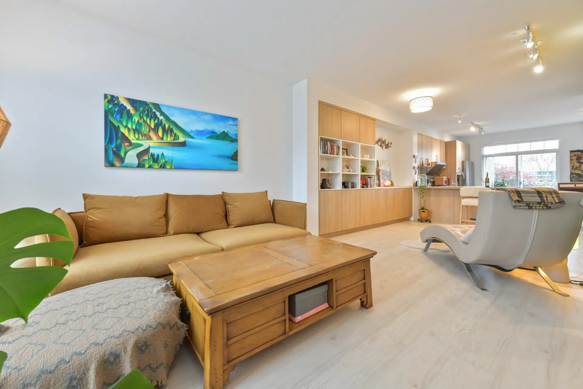 #42 31032 Westridge Place - Image 6