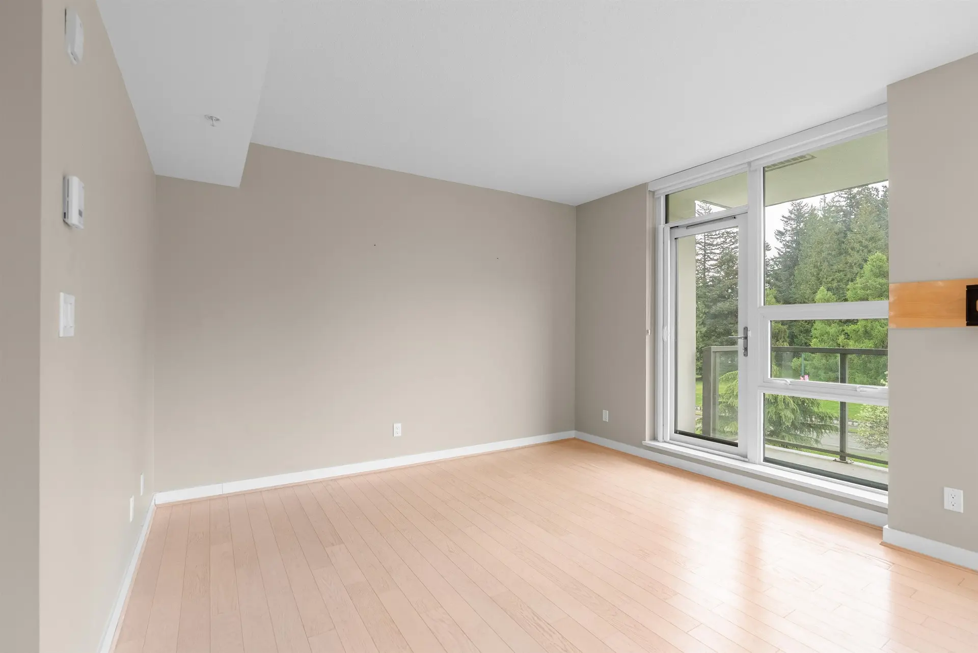 #503 4539 Cambie Street - Image 2
