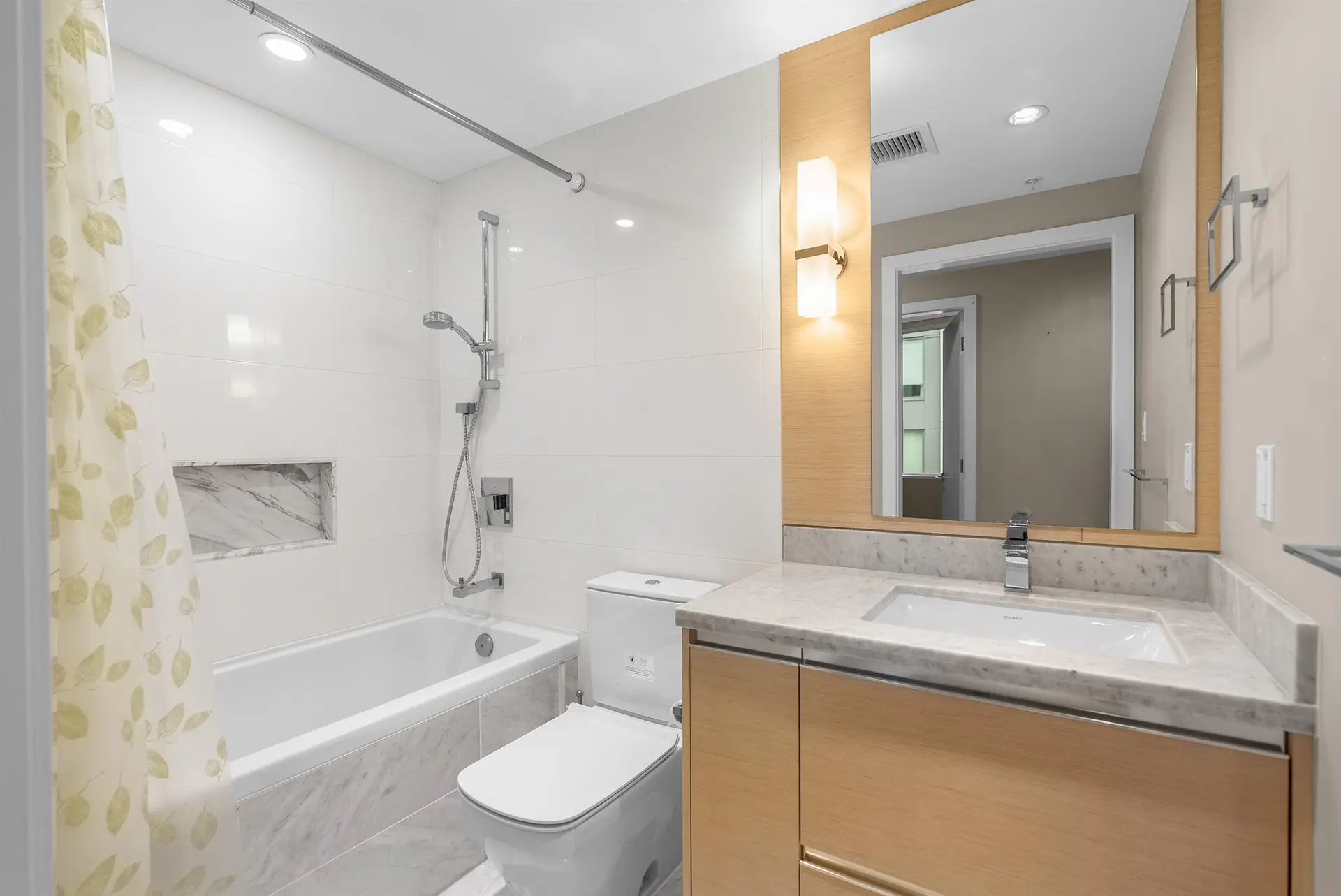 #503 4539 Cambie Street - Image 12