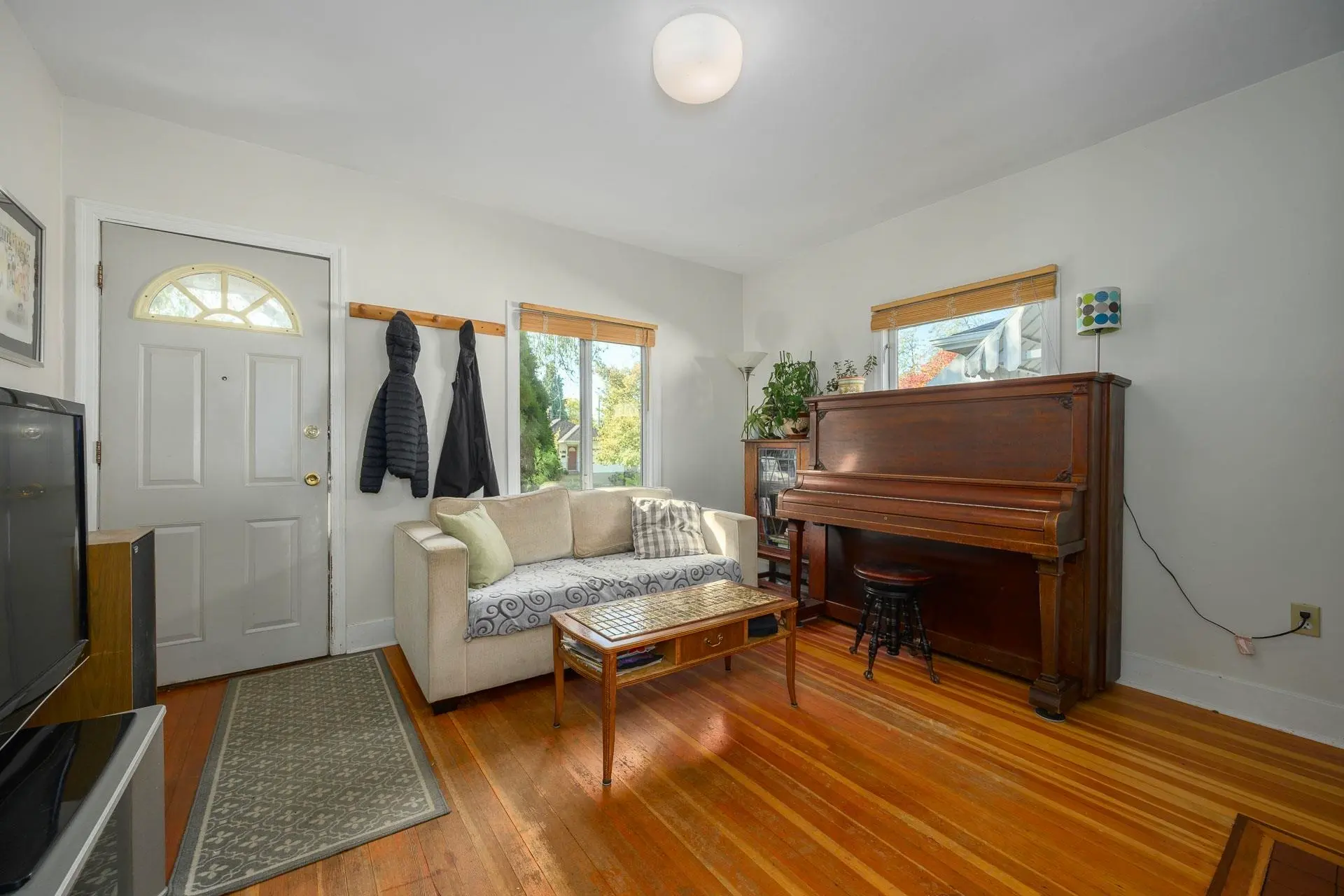 2633 Venables Street - Image 4