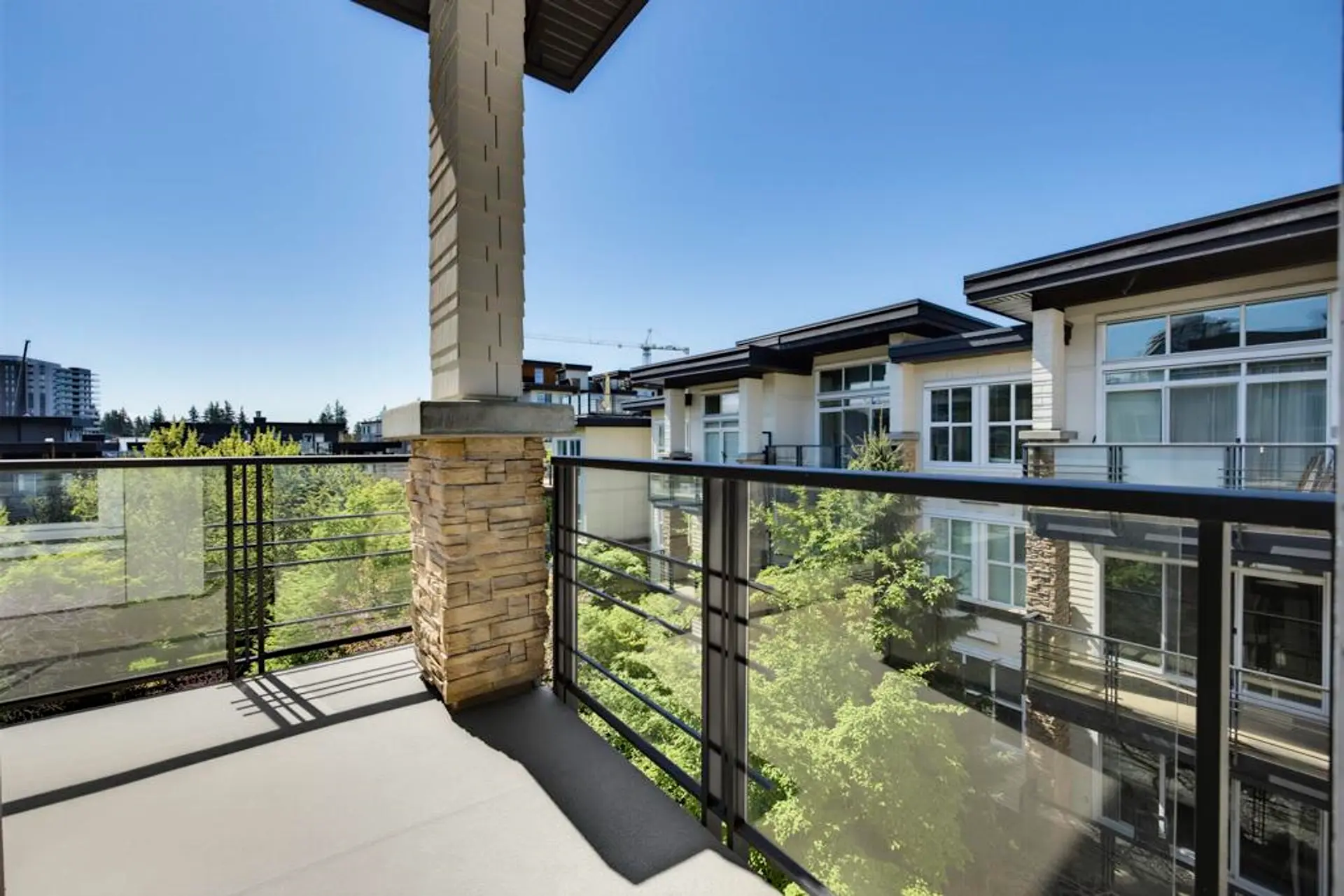 #426 5928 Birney Avenue - Image 17
