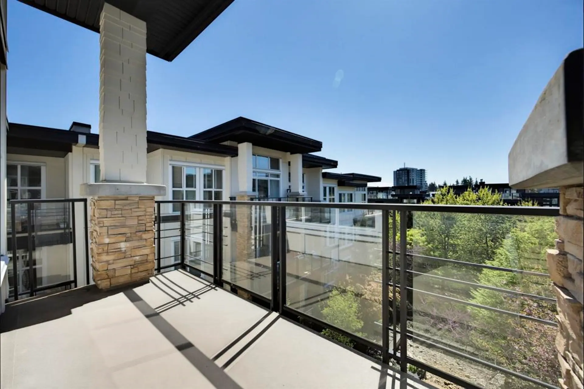 #426 5928 Birney Avenue - Image 18