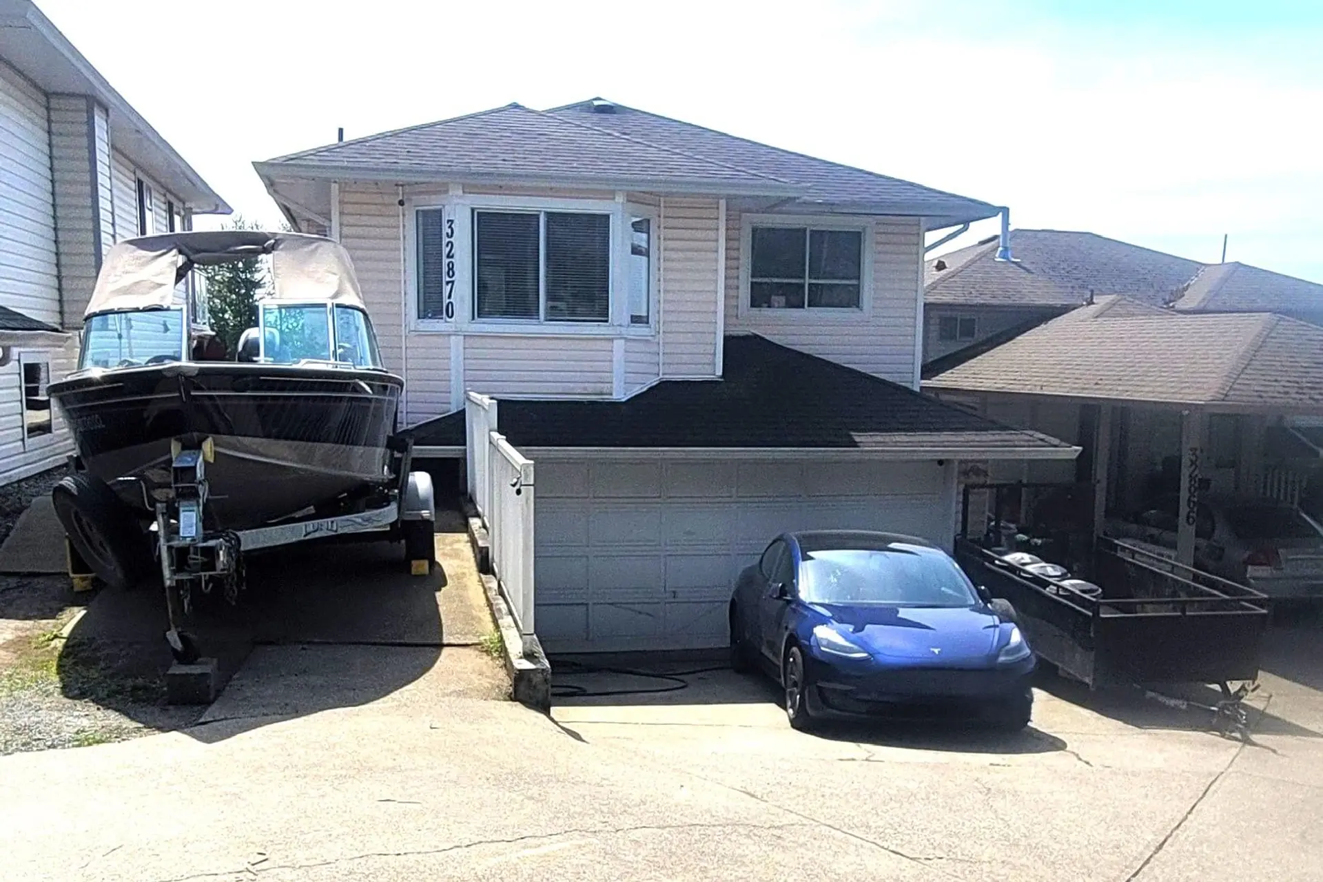 Property at 32870 1 Avenue, Mission, BC
