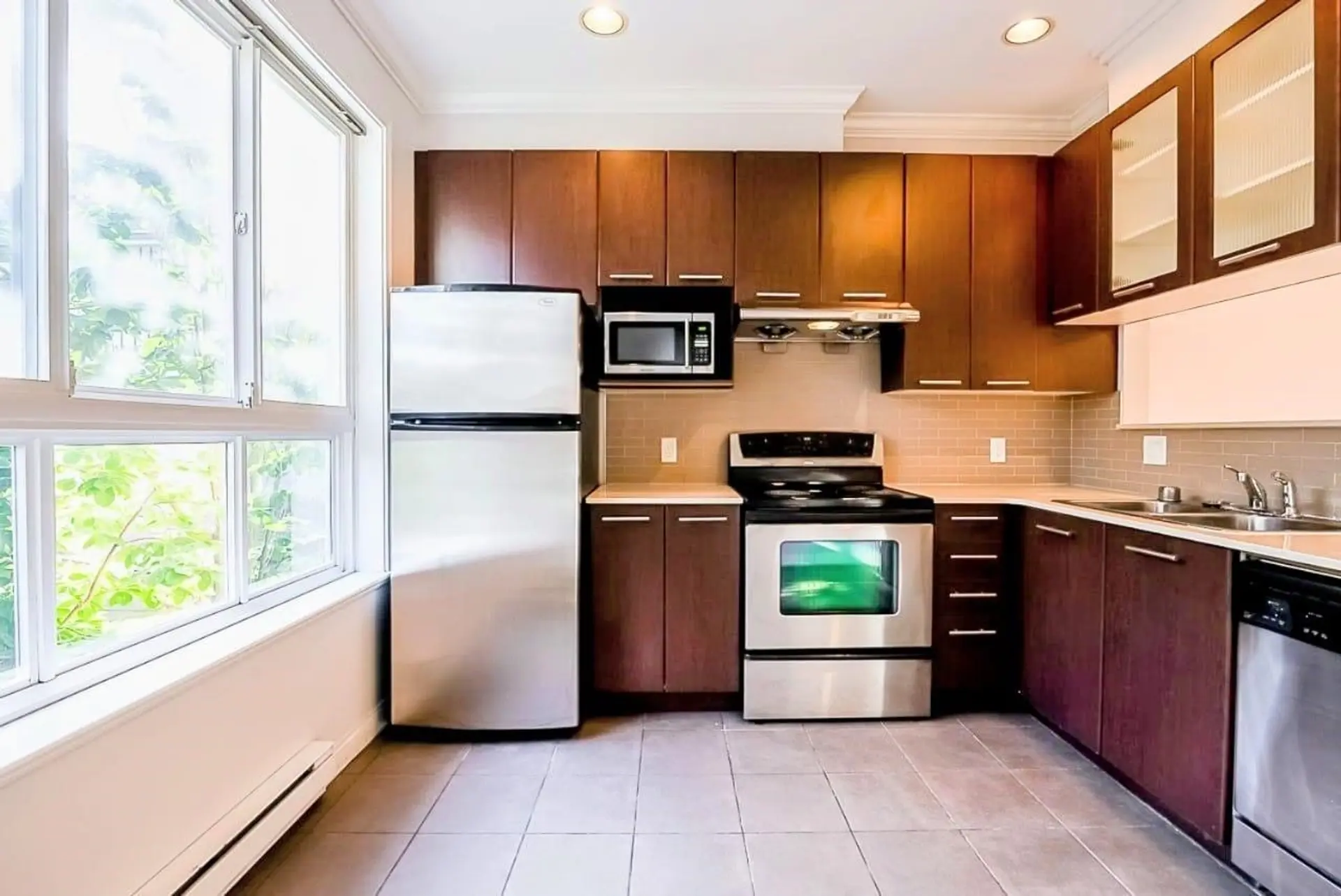 #12 8088 Spires Gate - Image 7