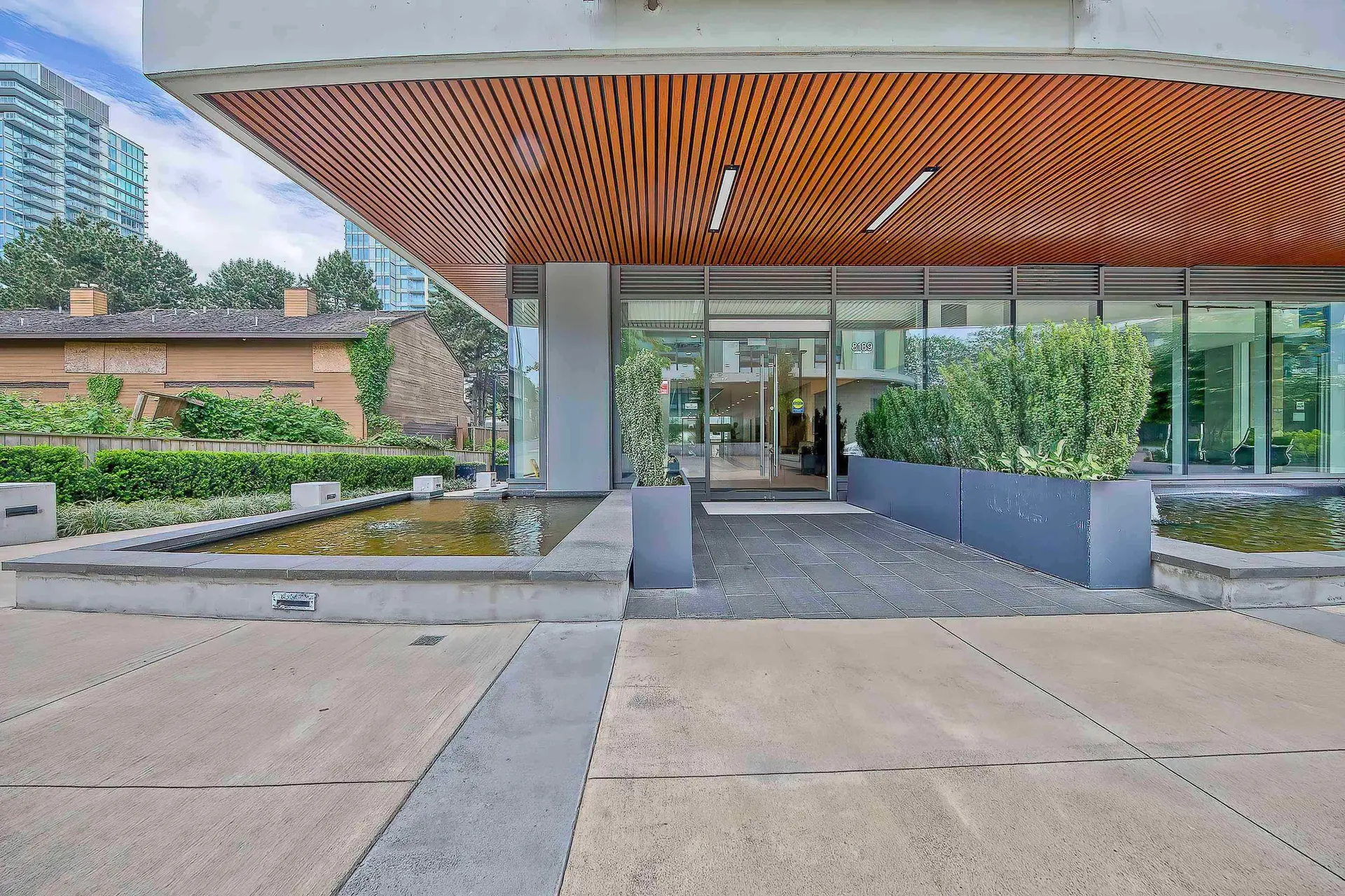 #2402 8189 Cambie Street - Image 2