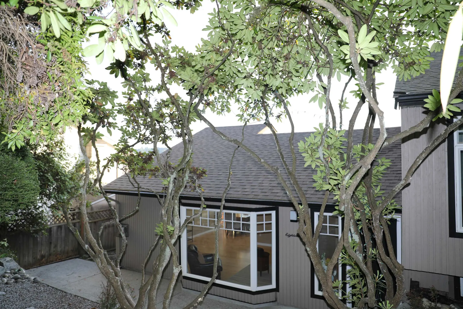 18 Axford Bay - Image 12