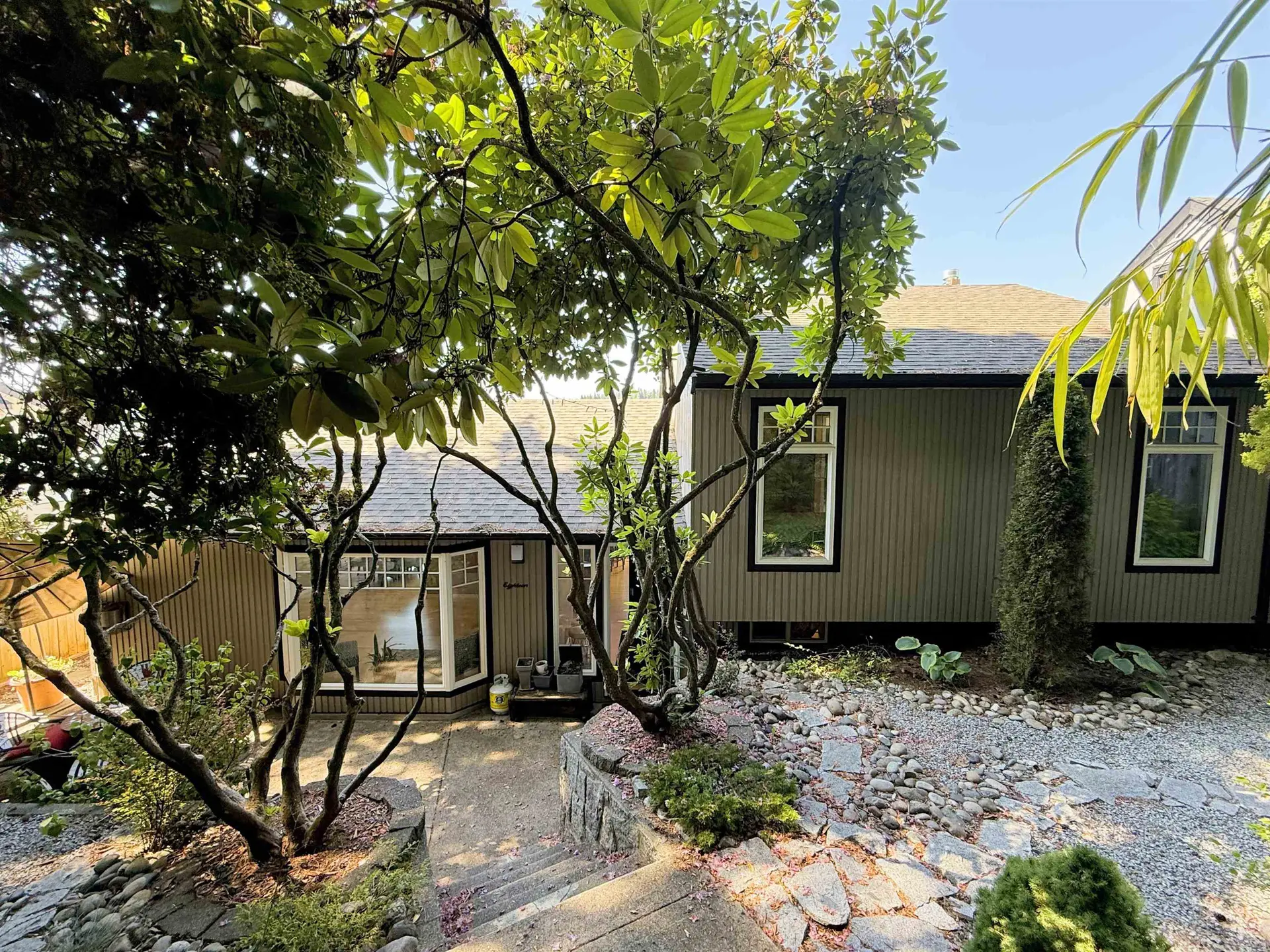 18 Axford Bay - Image 4