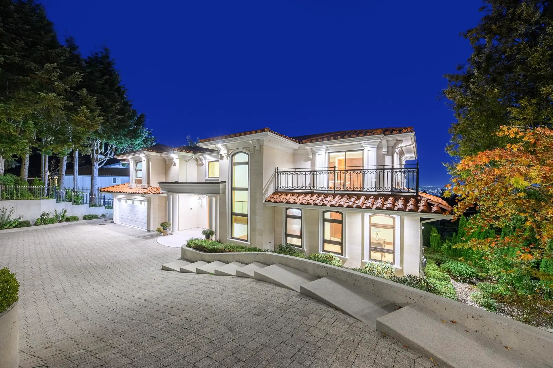 Property at 618 Hawstead Place, West Vancouver, BC