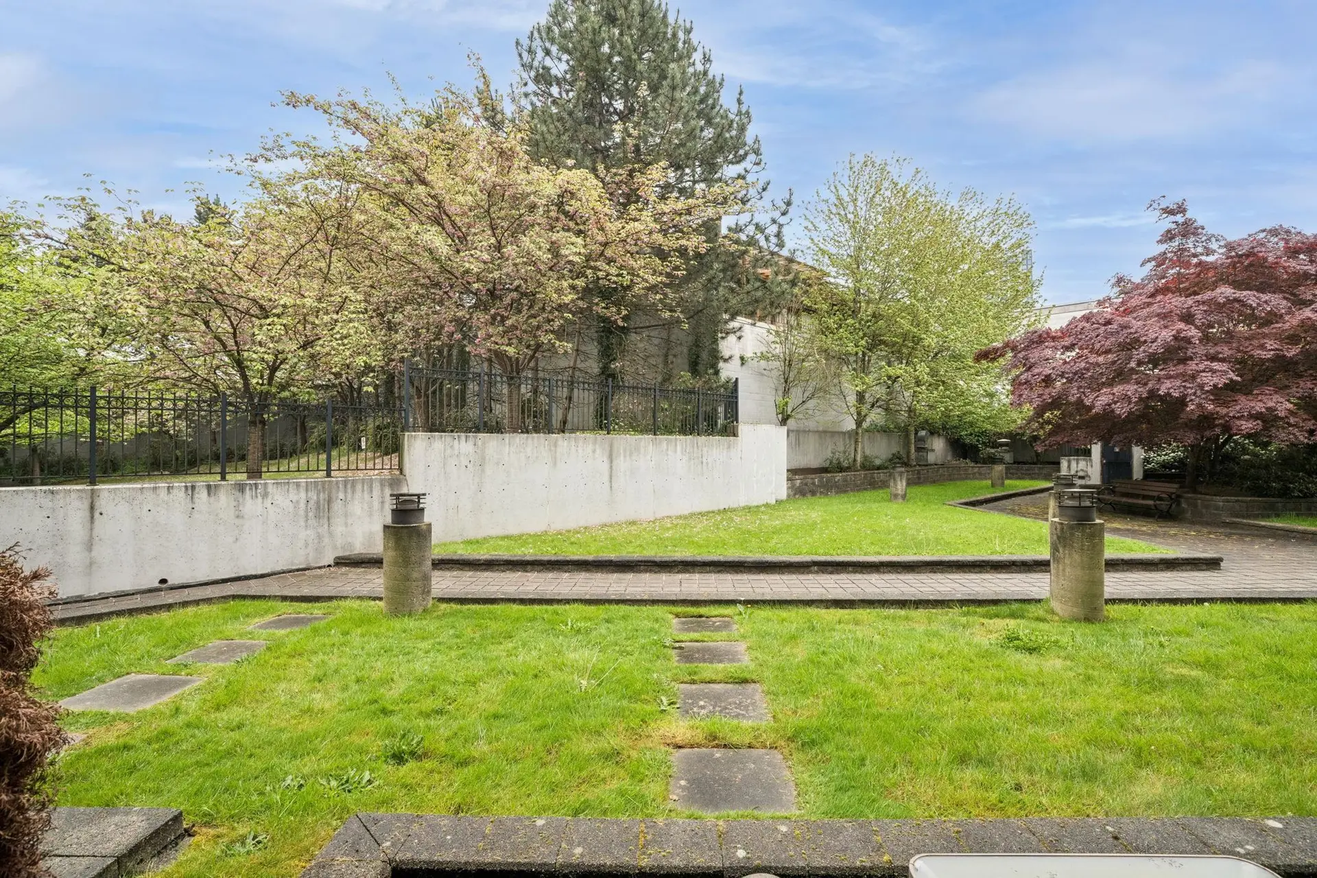 #111 10822 City Parkway - Image 12
