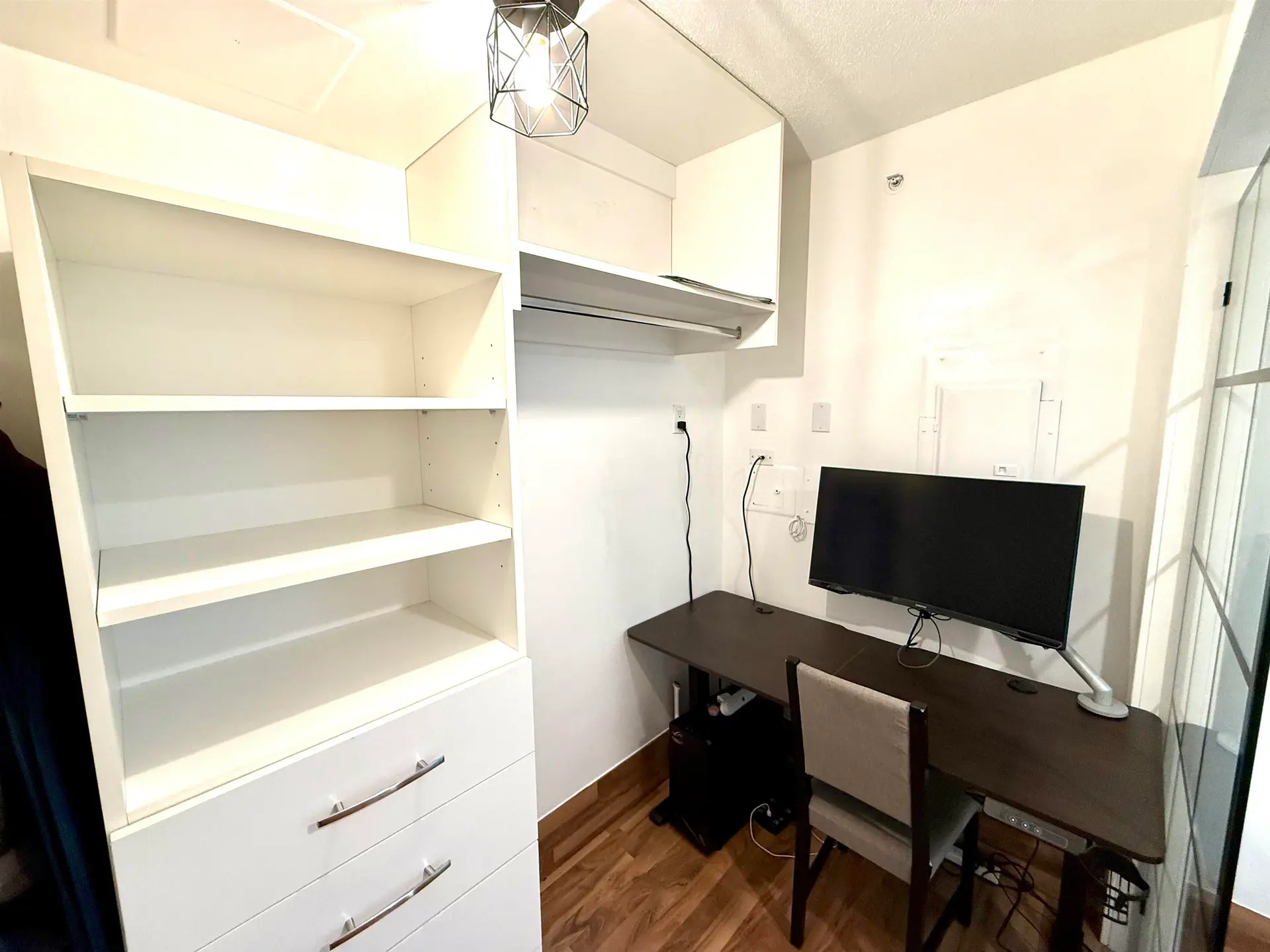#1007 1003 Pacific Street - Image 6